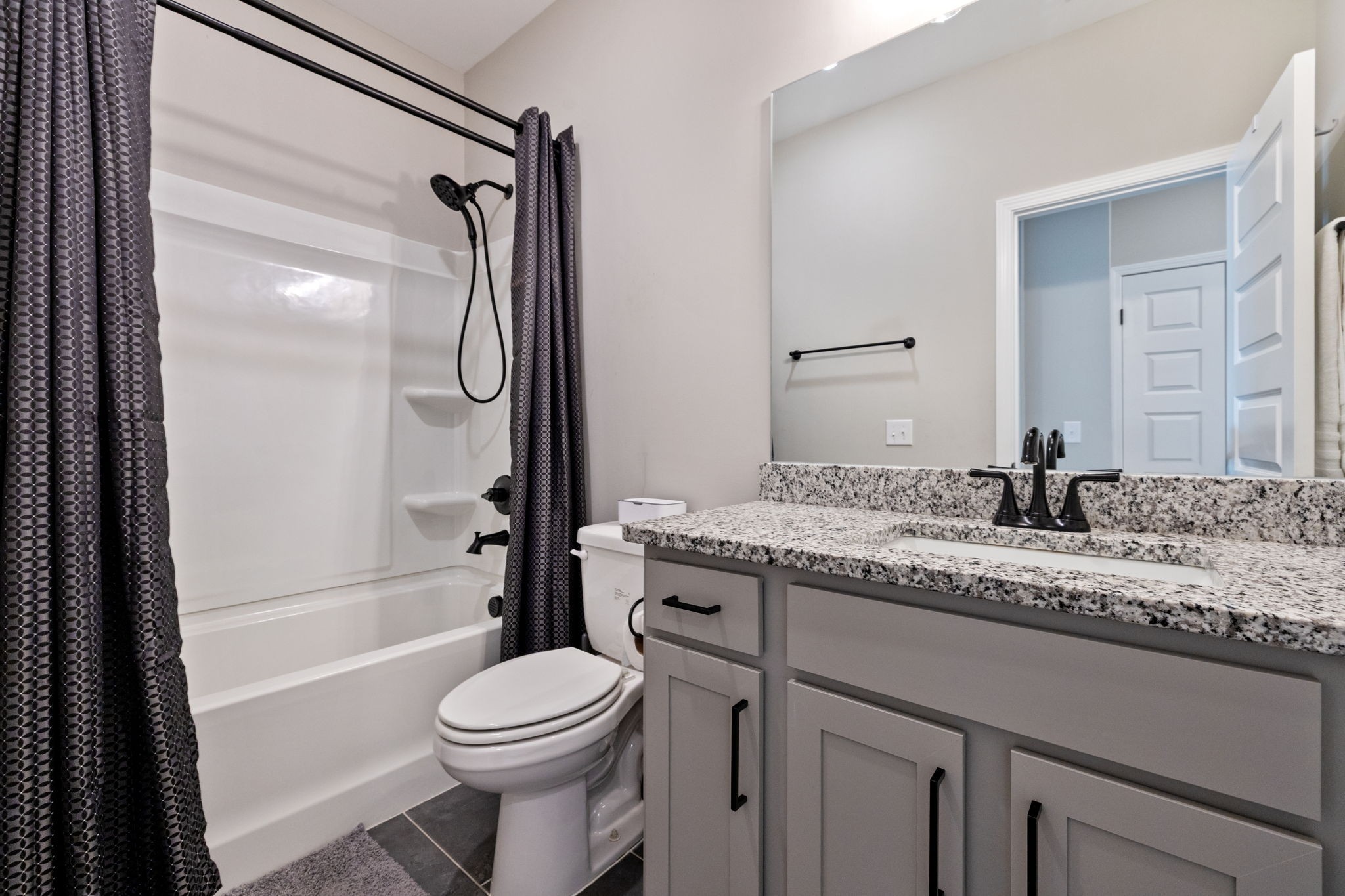 1073 Linn Cove Ct Property Photo 17