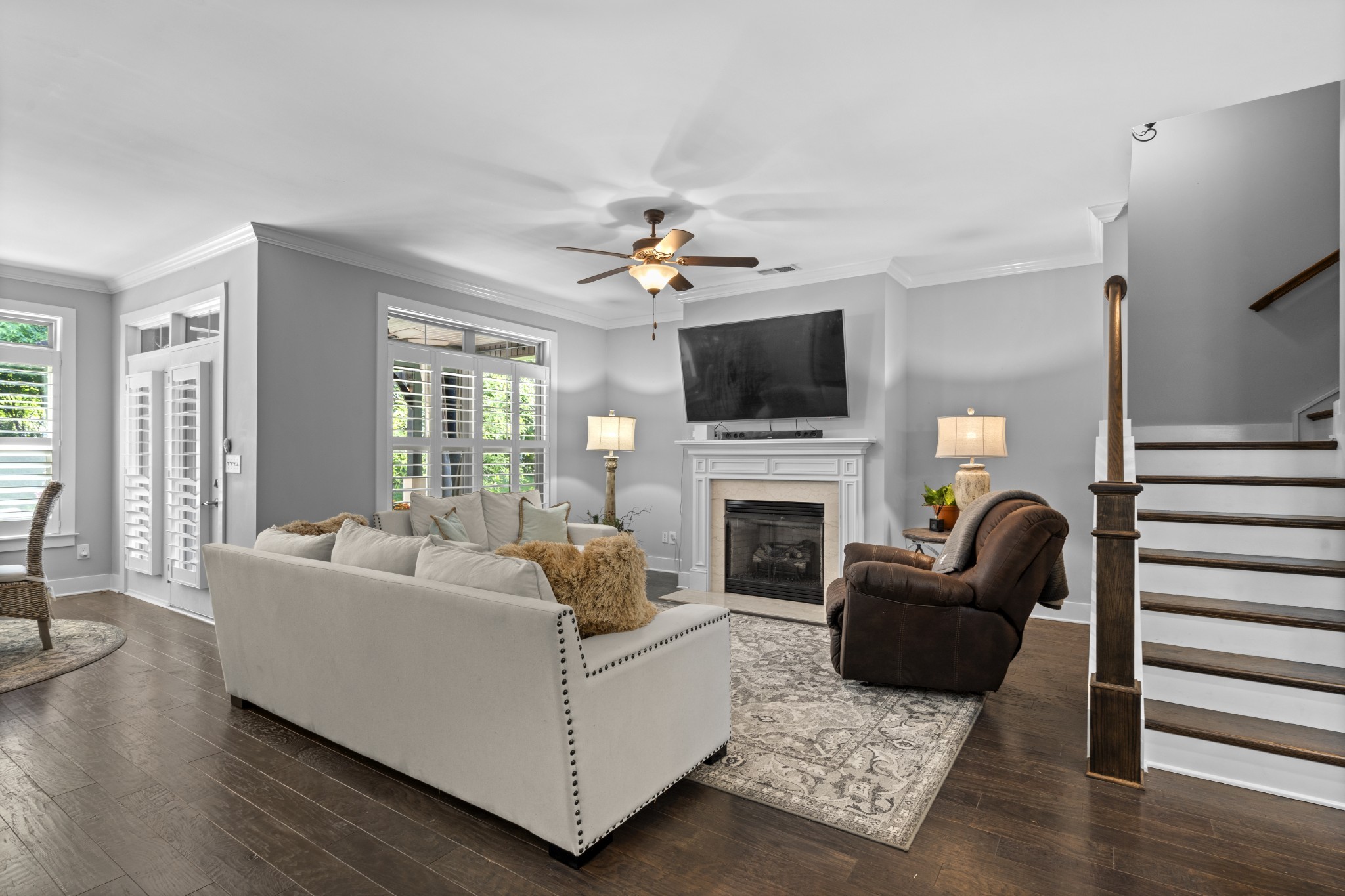 1049 Vinings Blvd Property Photo 11