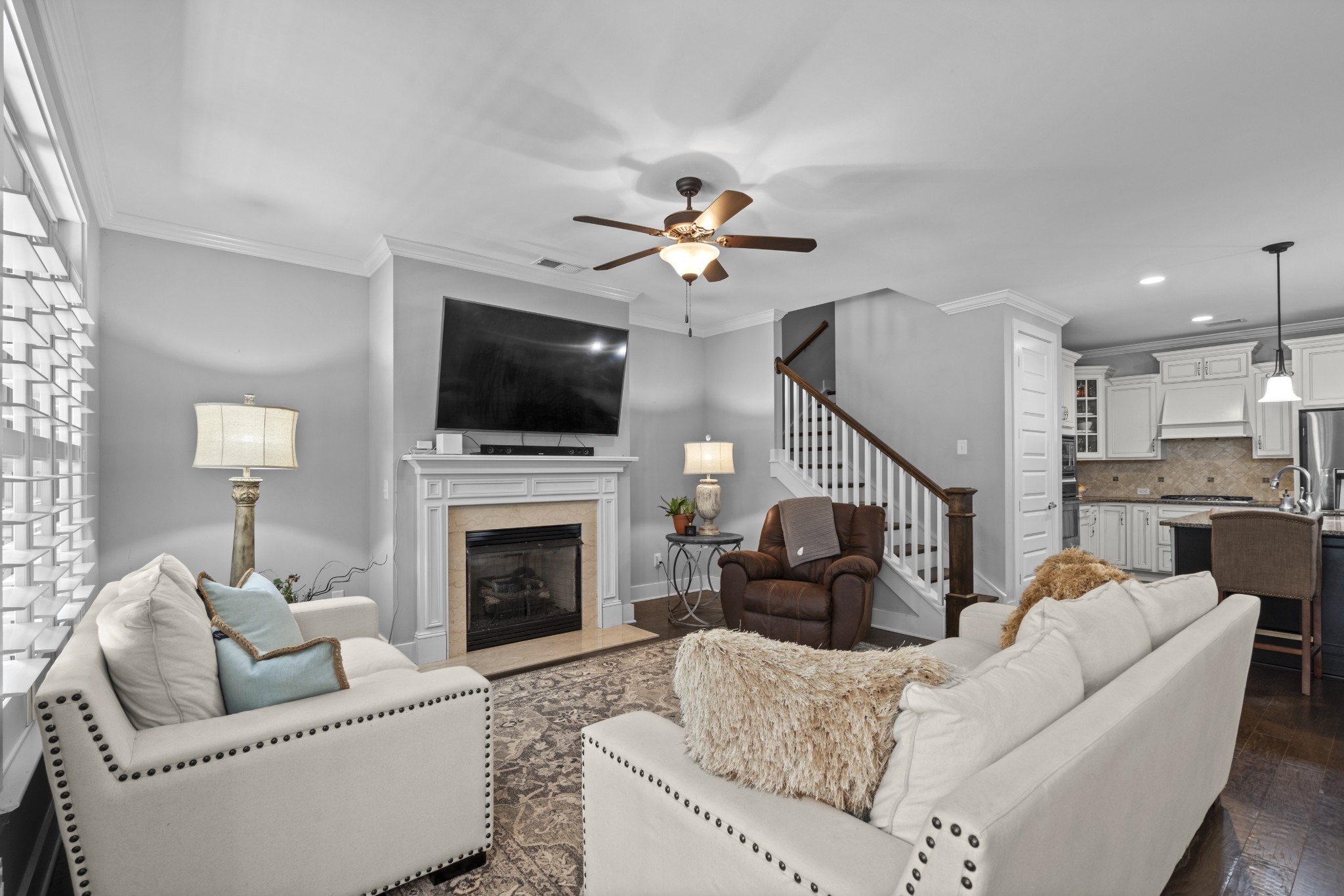 1049 Vinings Blvd Property Photo 12