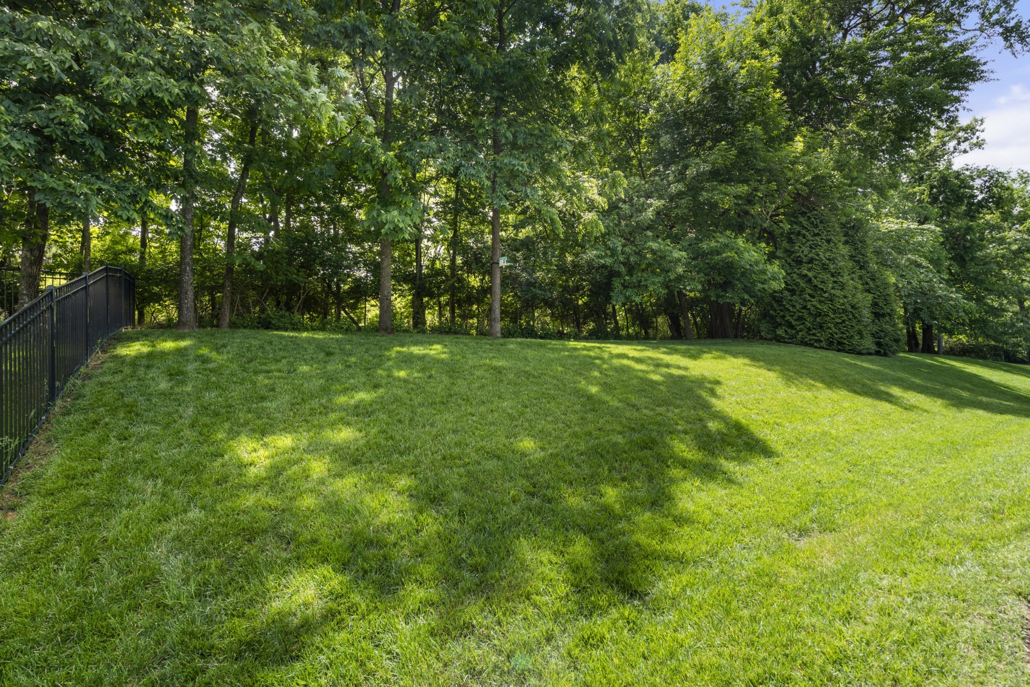 1049 Vinings Blvd Property Photo 36