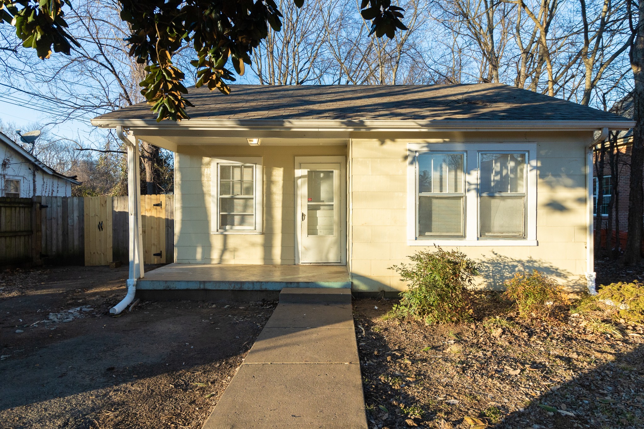 719 Minor St Property Photo 1