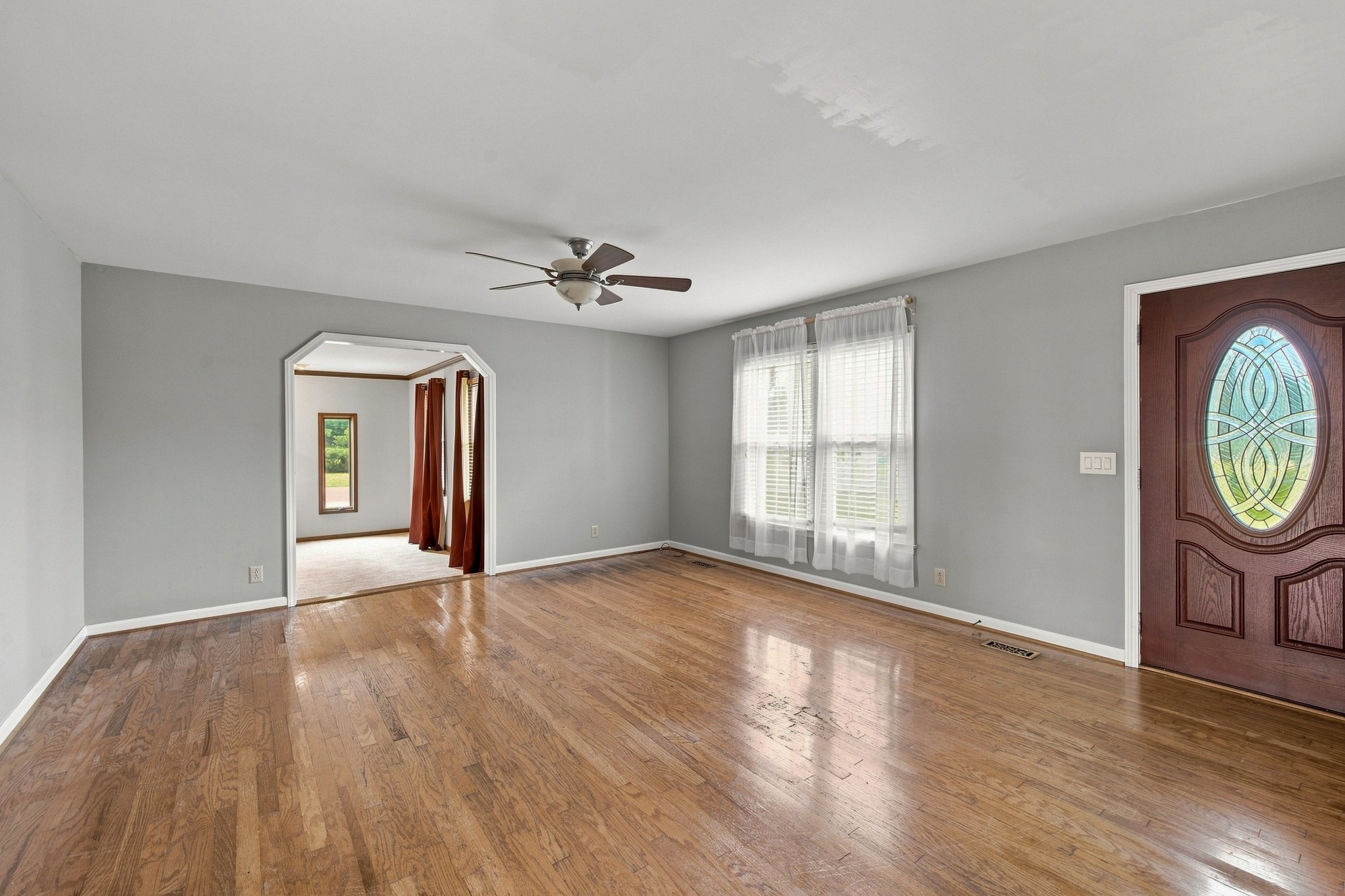 4881 Veterans Pkwy Property Photo 8