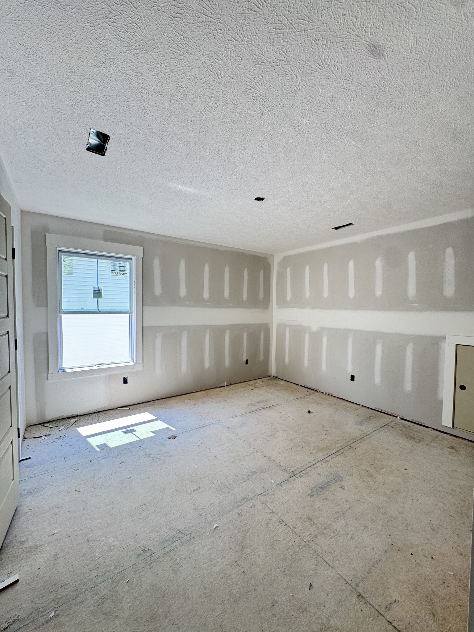 333 Wesson Dr Property Photo 8