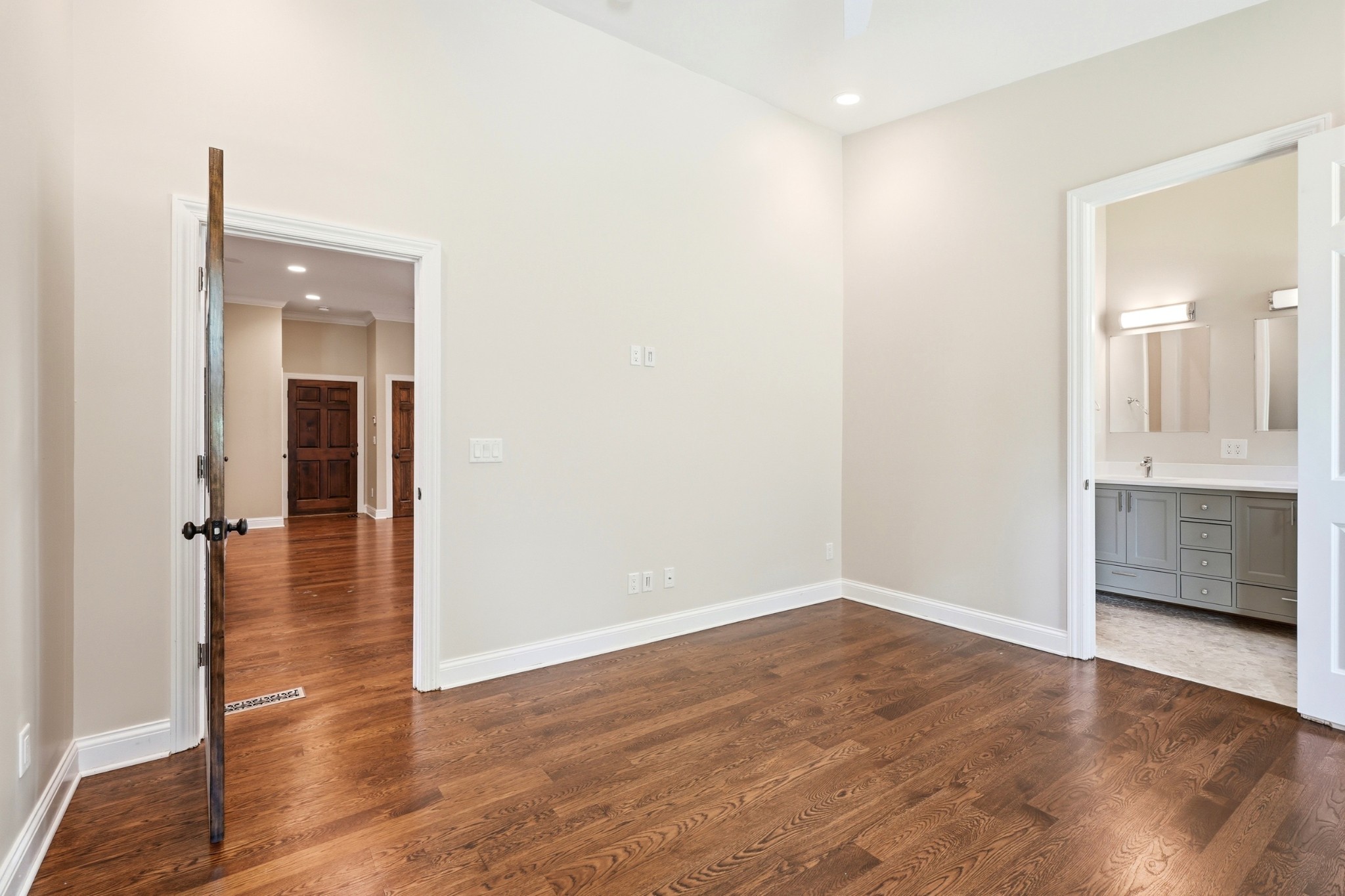 909 Gold Hill Ct Property Photo 25