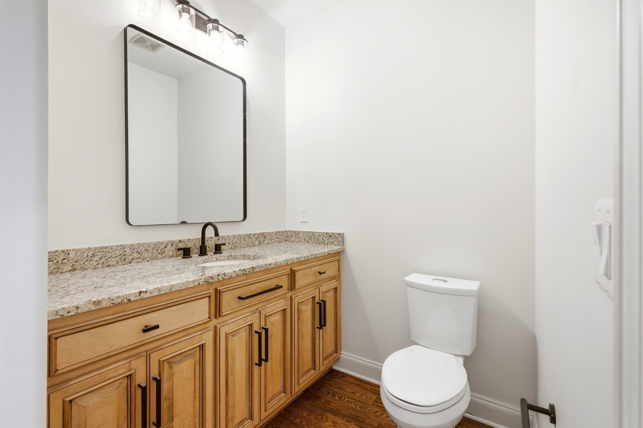 909 Gold Hill Ct Property Photo 29