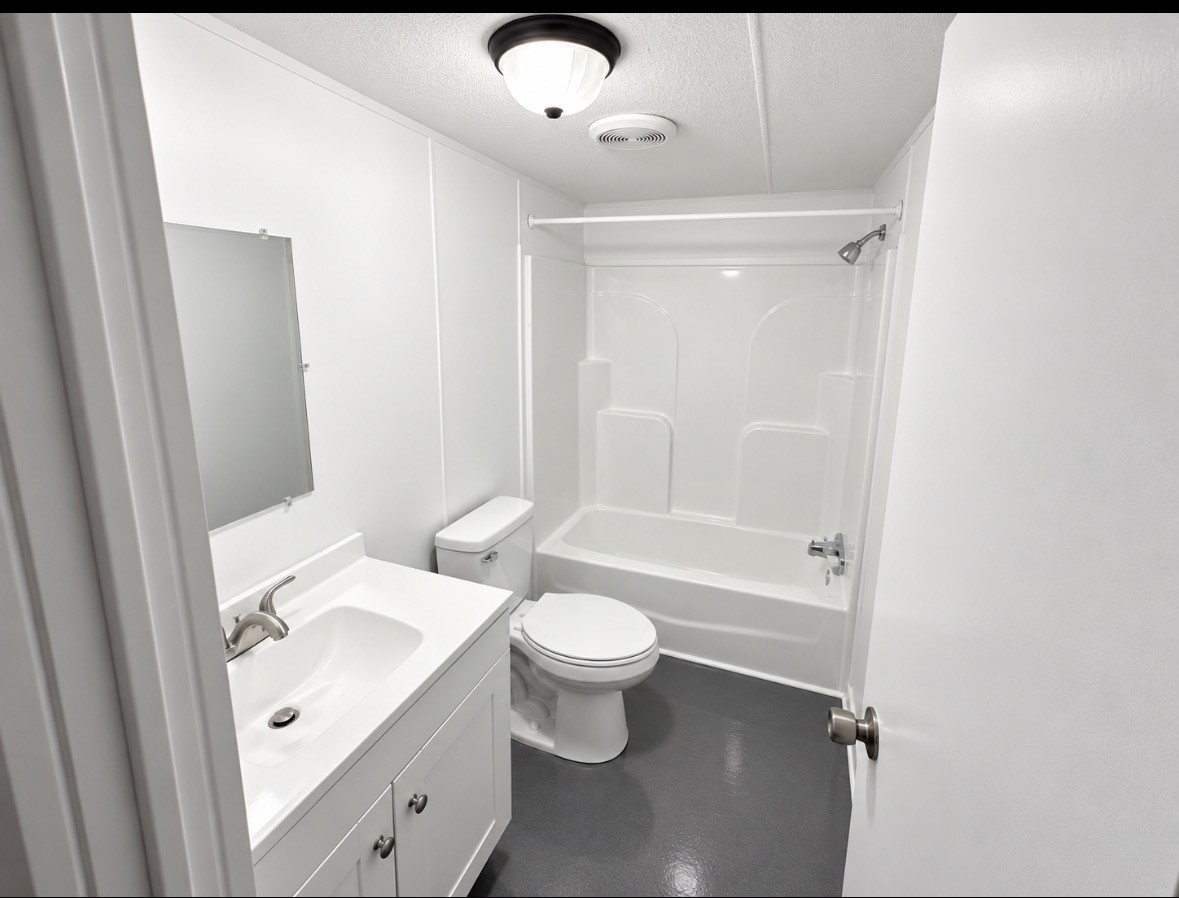 212 Poplar Dr Property Photo 2