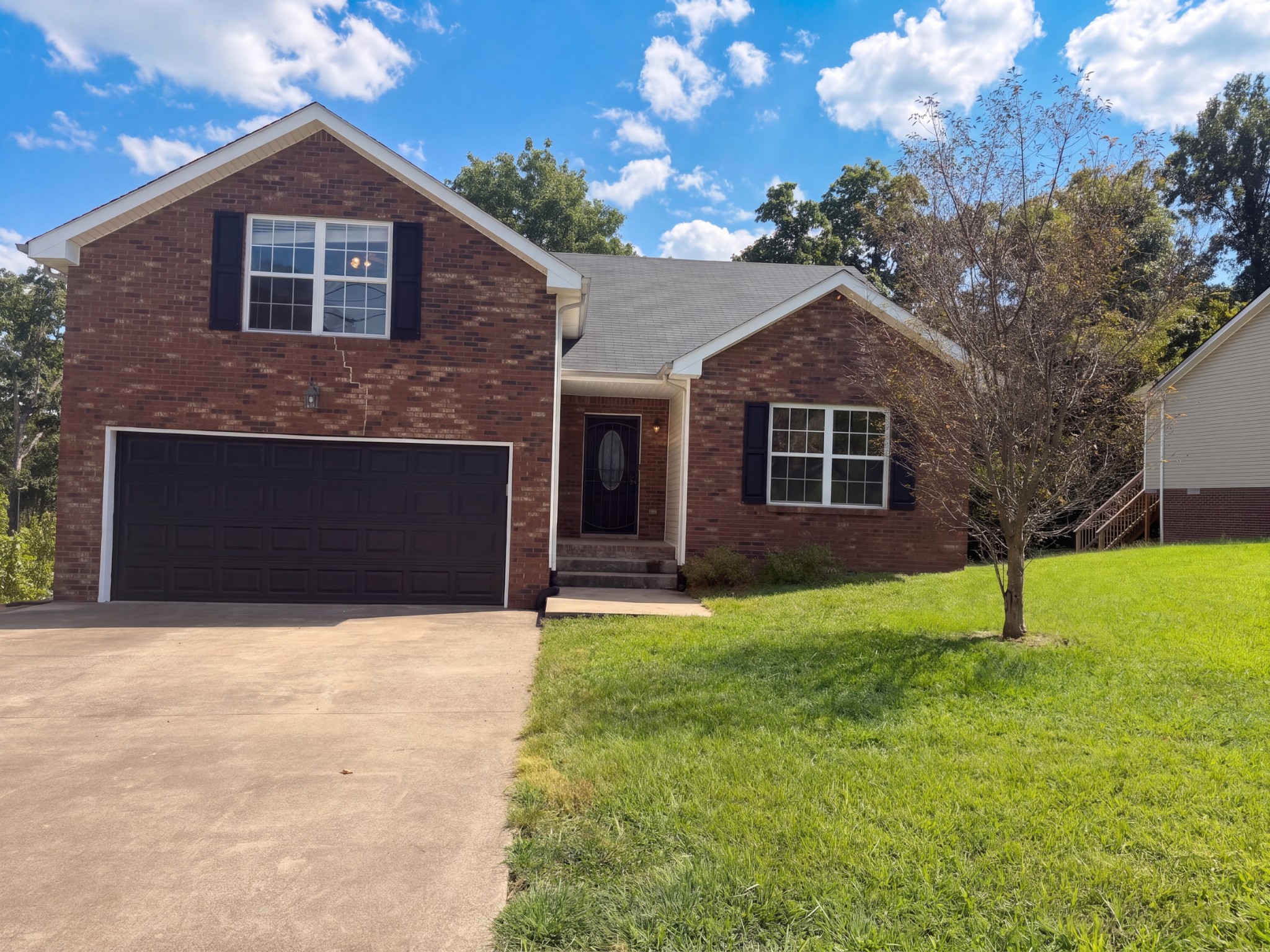 3148 Brook Hill Dr Property Photo 1