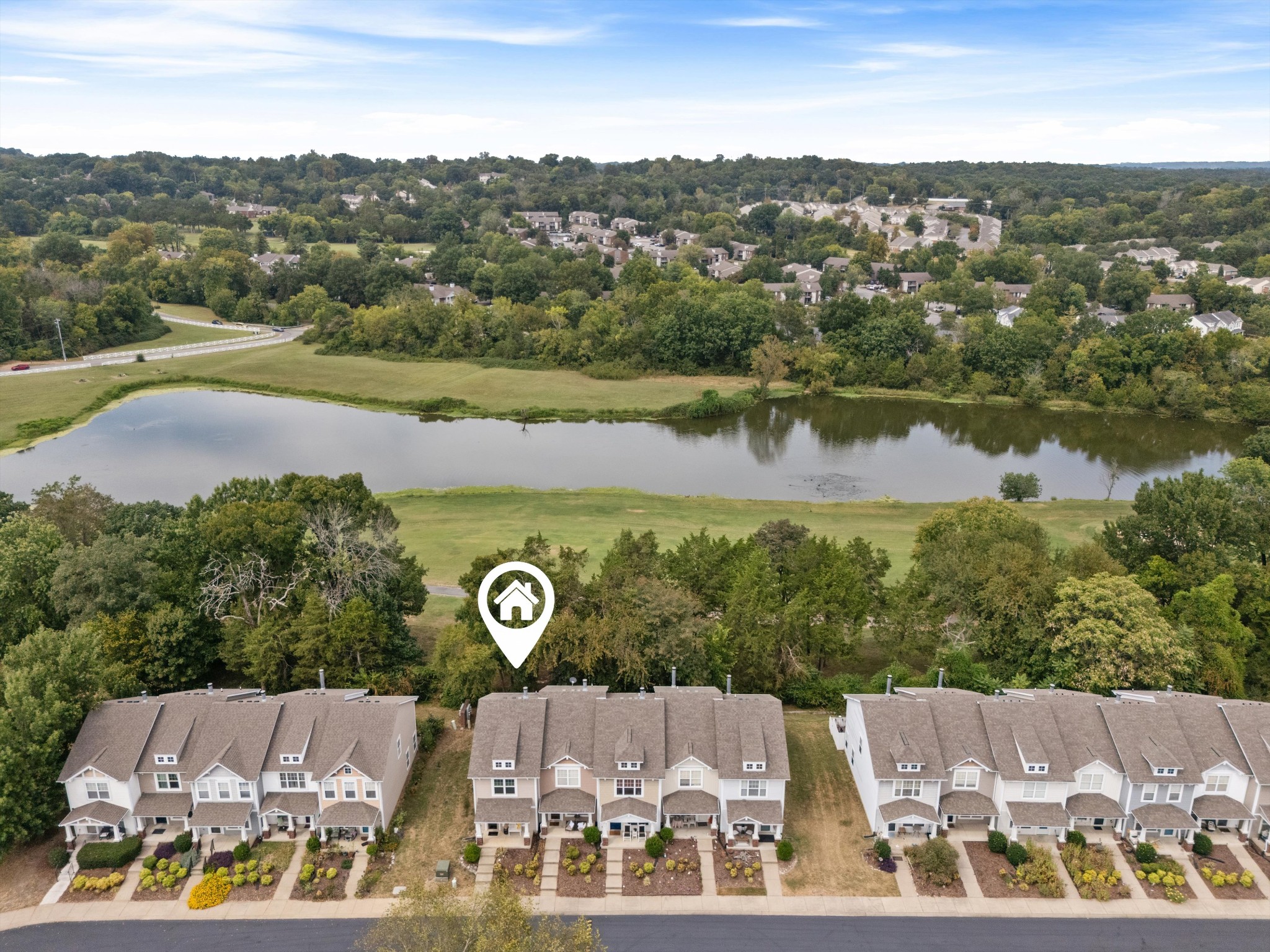 450 Flintlock Ct Property Photo 35