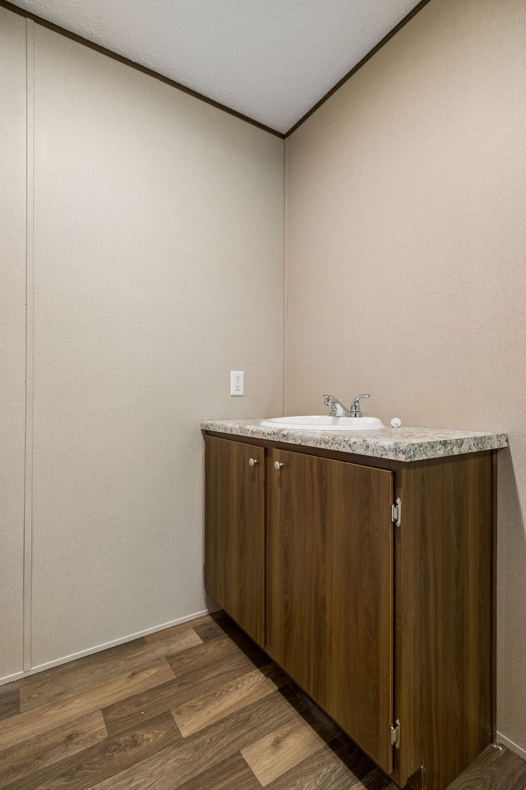 6230 Walker Creek Rd Property Photo 19
