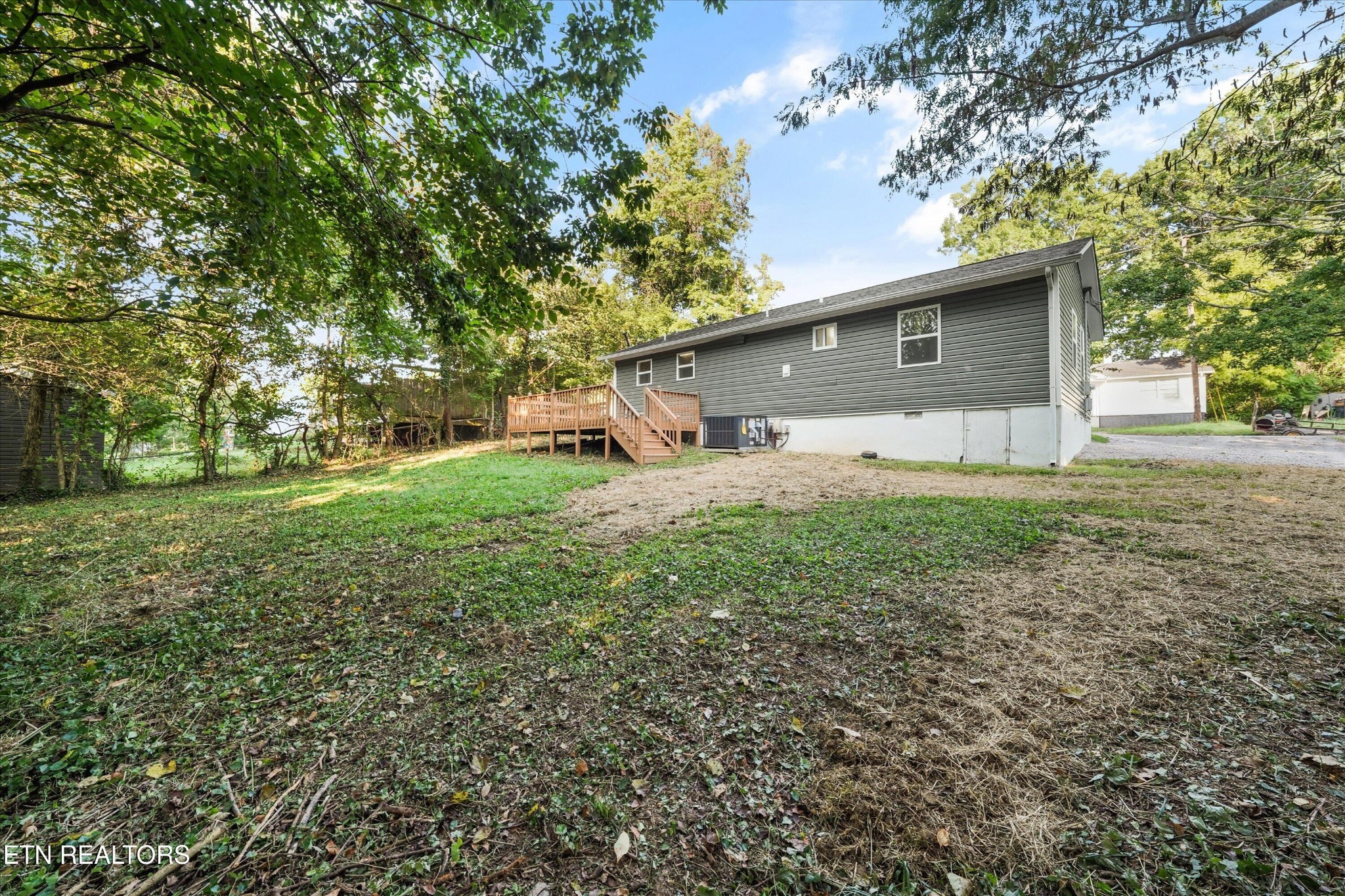 116 E Arrowwood Rd Property Photo 28