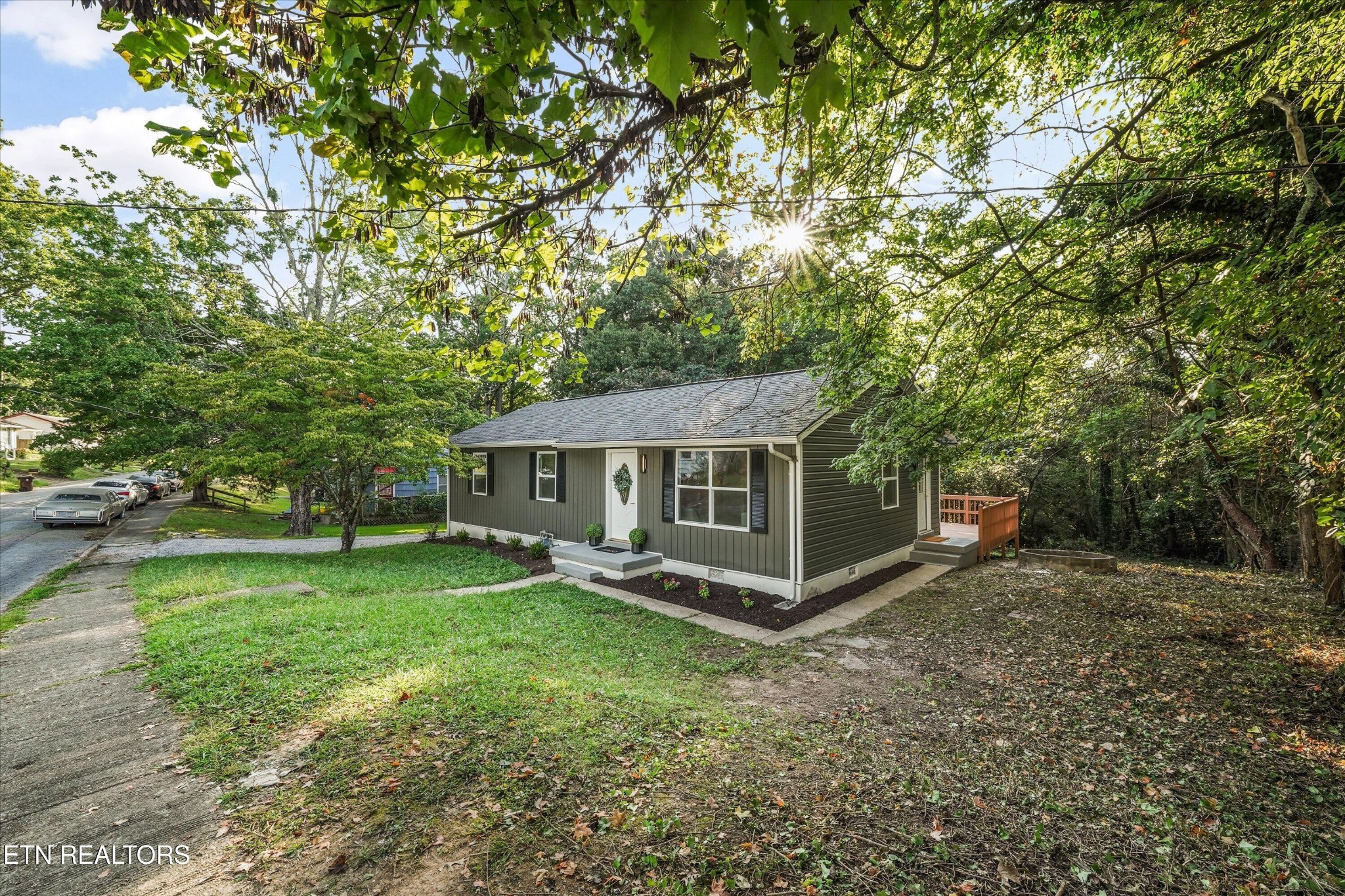 116 E Arrowwood Rd Property Photo 30