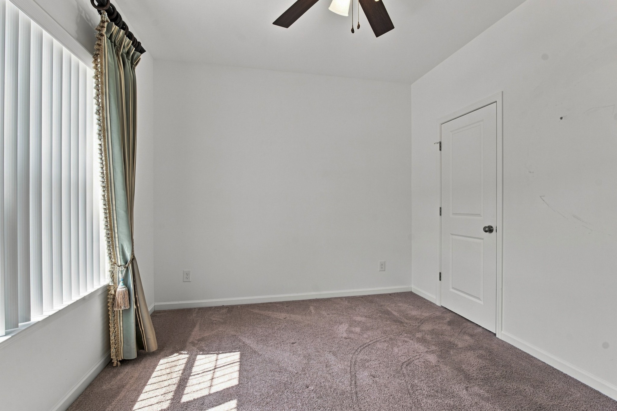 1217 Arroyo Dr Property Photo 7