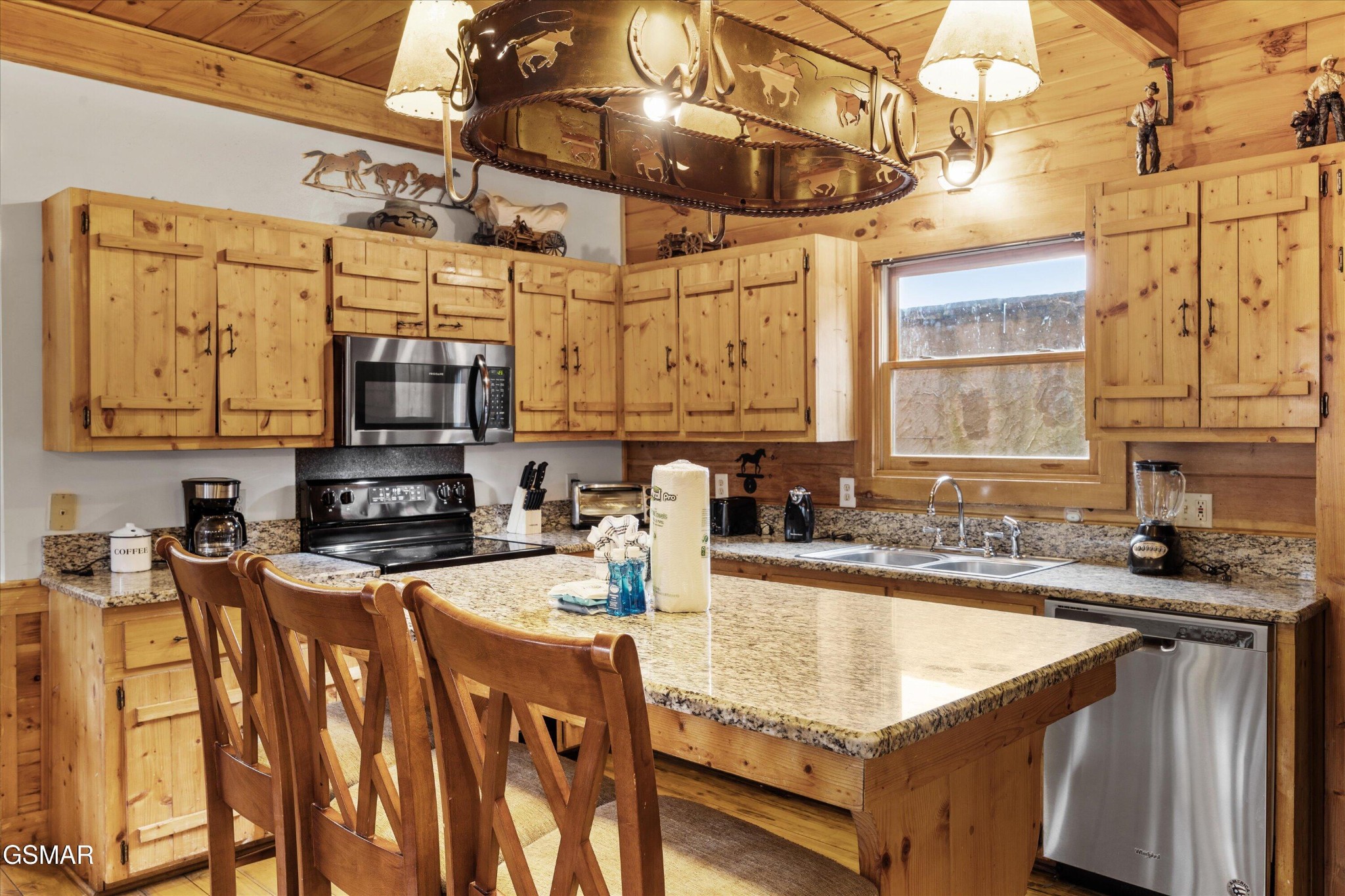 2818 Seth Road Property Photo 12