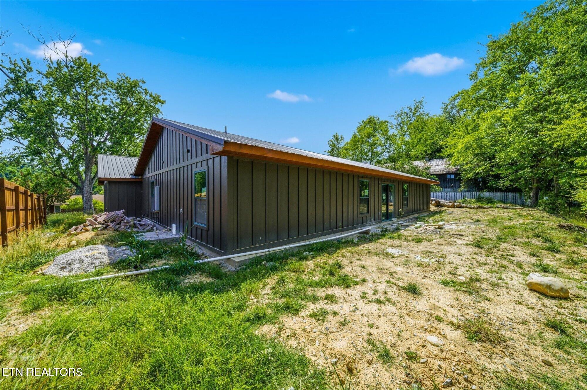 212 Caton Rd Property Photo 36