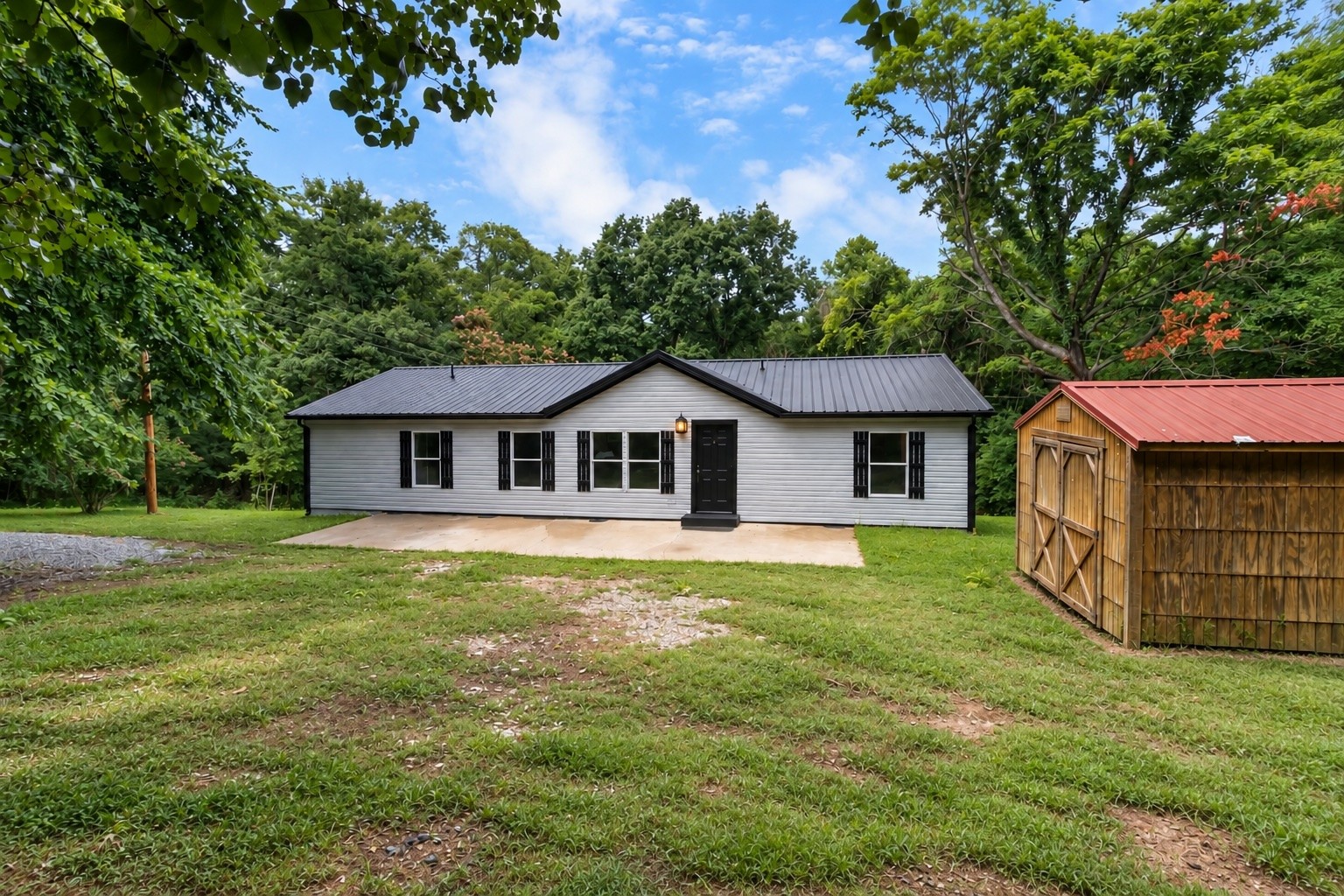 2177 Highway 76 Property Photo 1