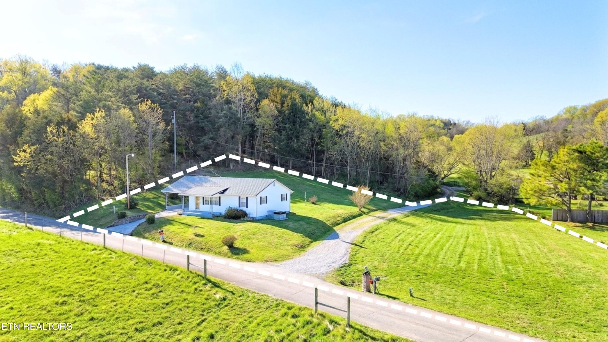 1585 Hill Road Property Photo 1