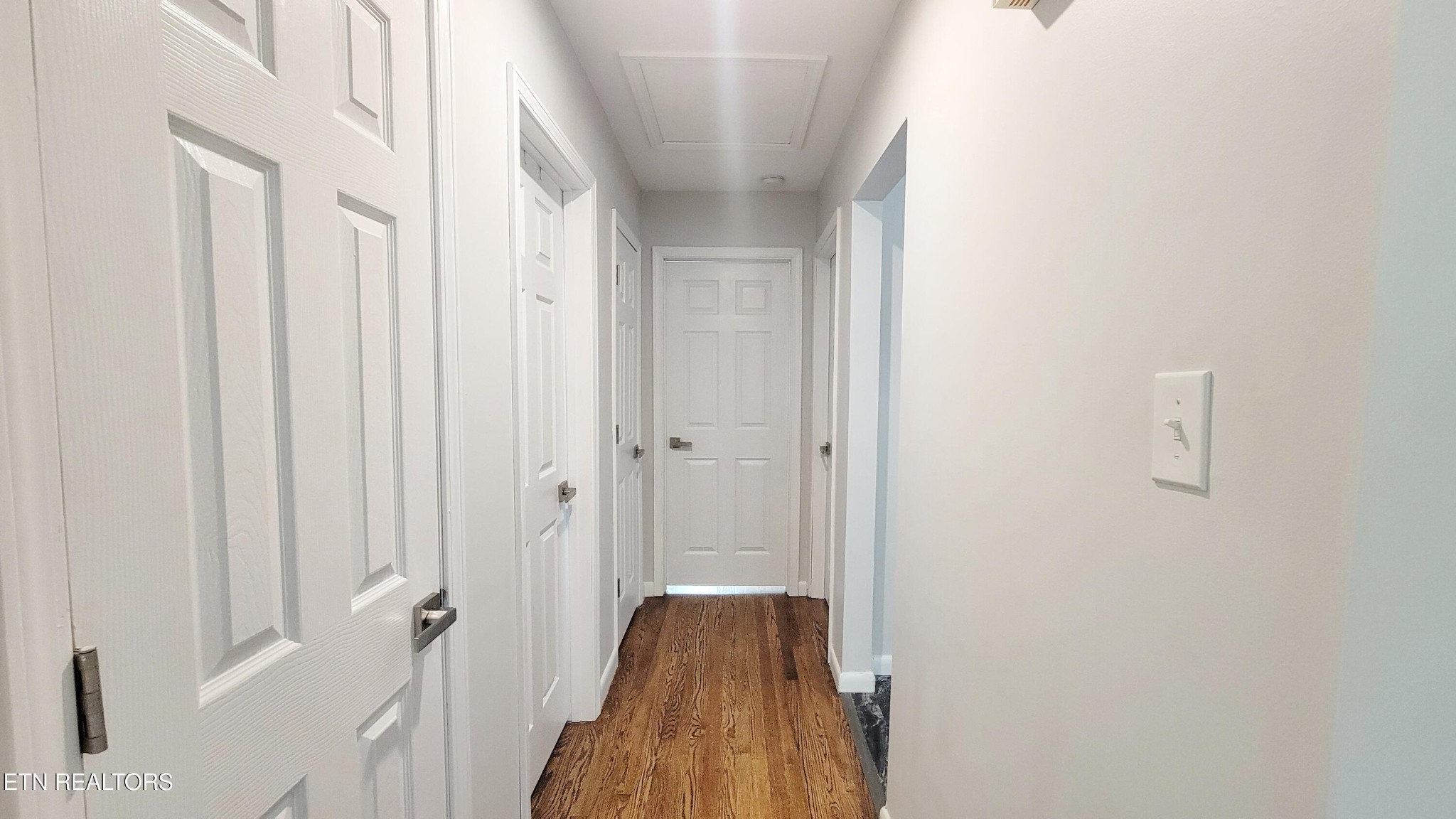 5501 Kenbrook Lane Property Photo 9