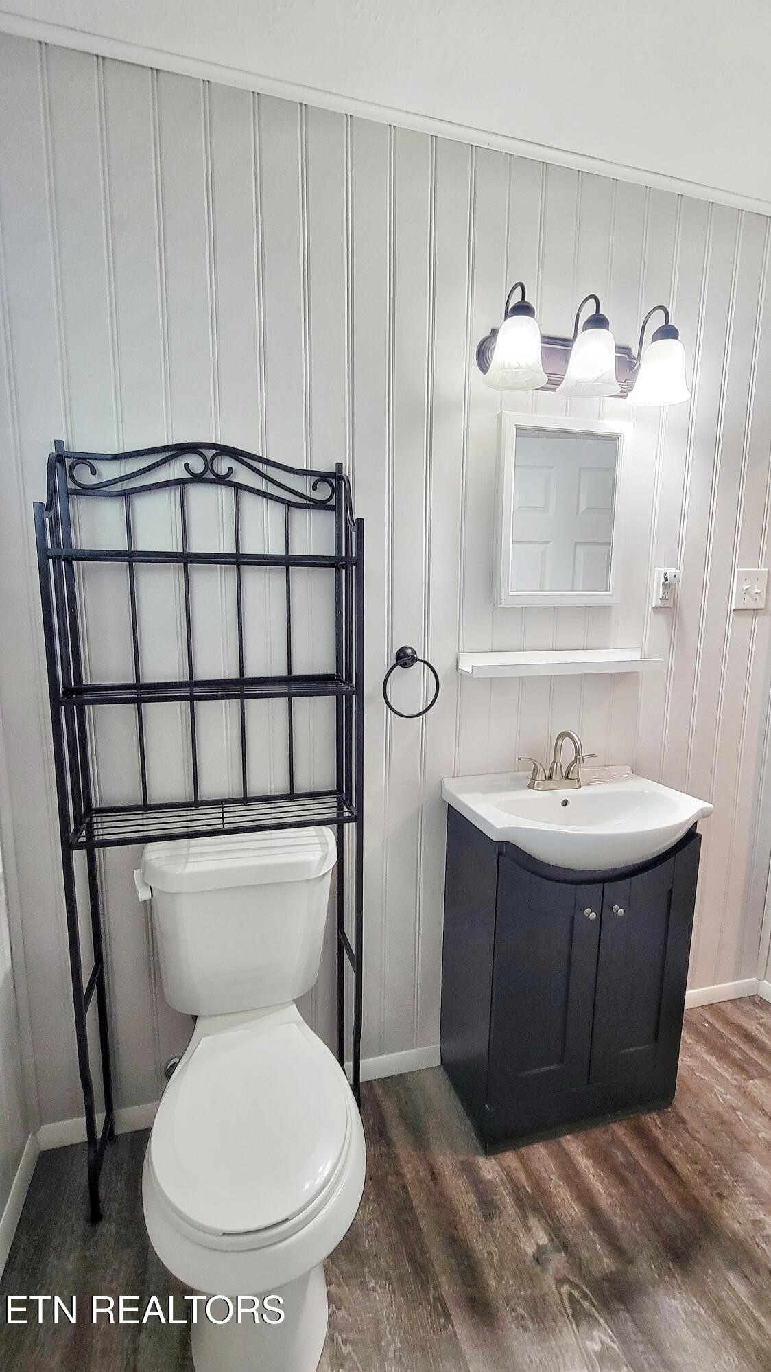 5501 Kenbrook Lane Property Photo 15