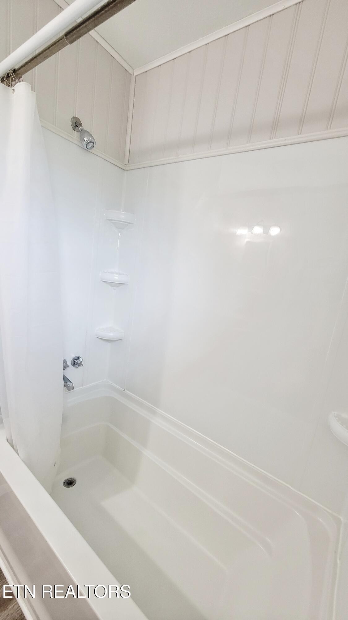 5501 Kenbrook Lane Property Photo 16