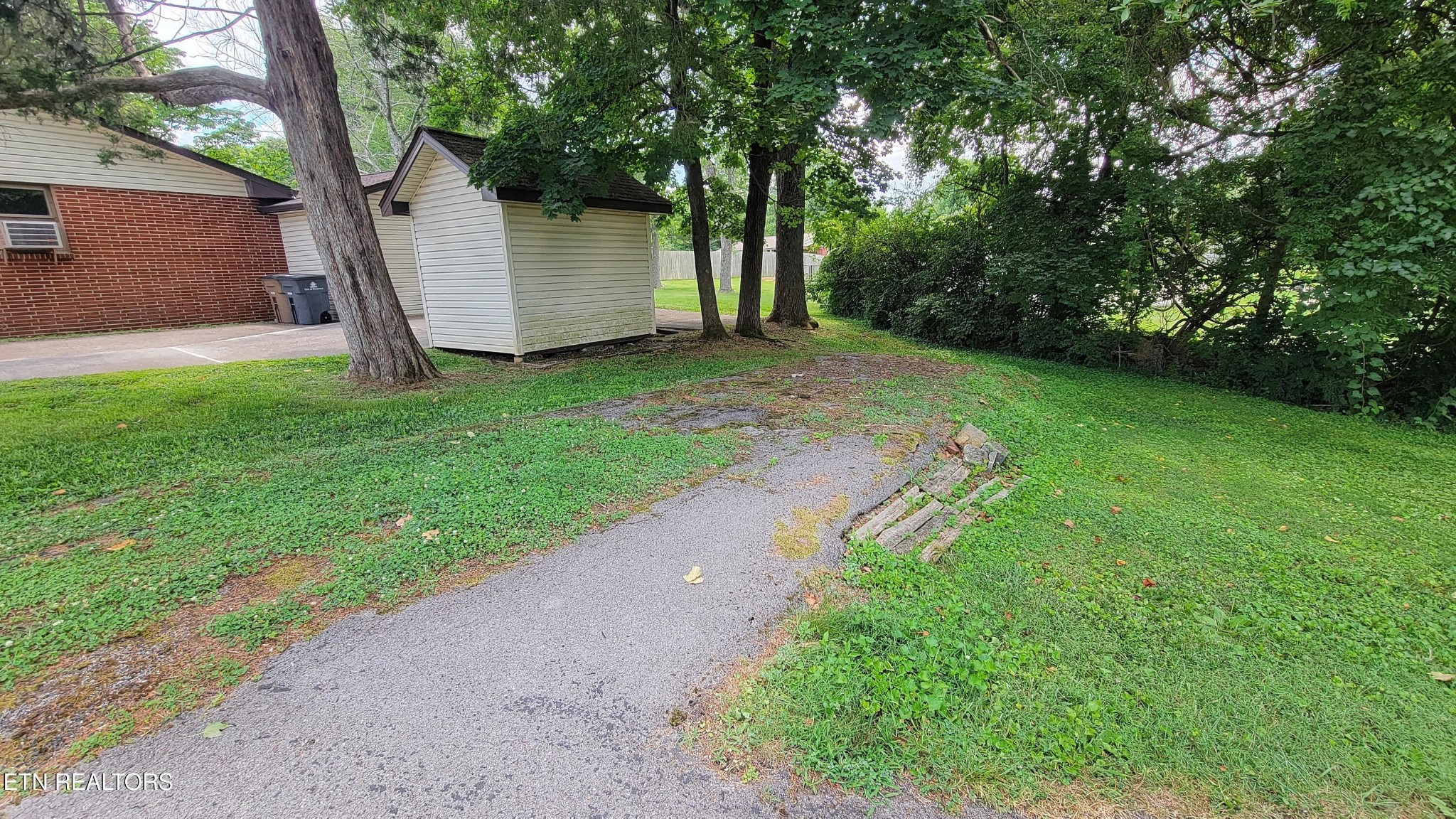 5501 Kenbrook Lane Property Photo 28