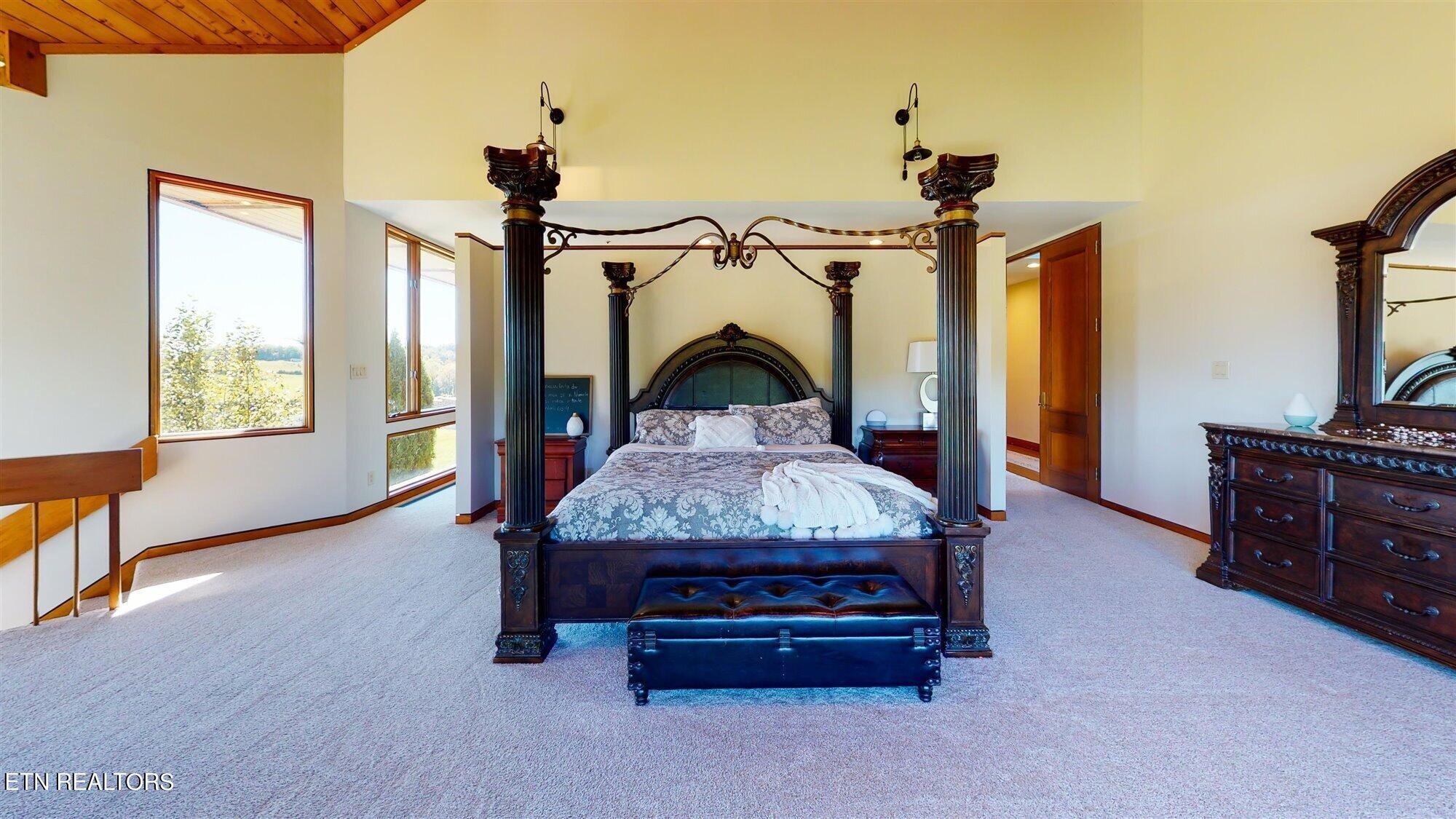 651 Cliff Top Rd Property Photo 22