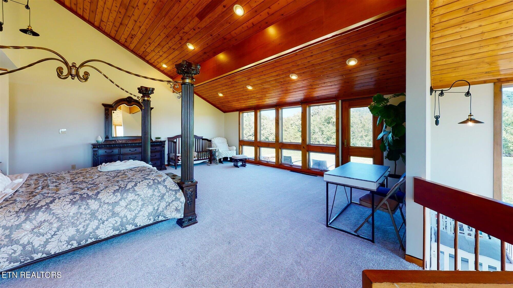 651 Cliff Top Rd Property Photo 23