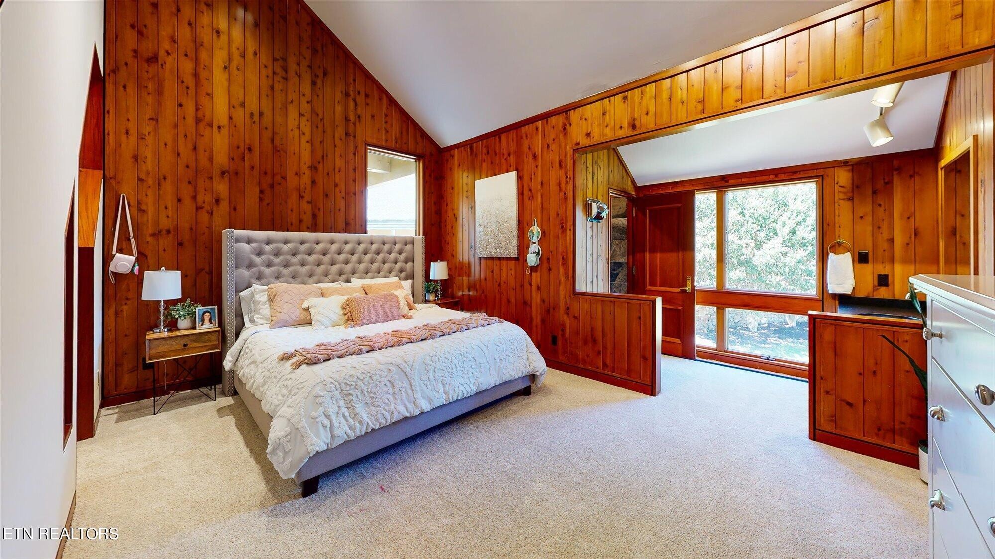 651 Cliff Top Rd Property Photo 27