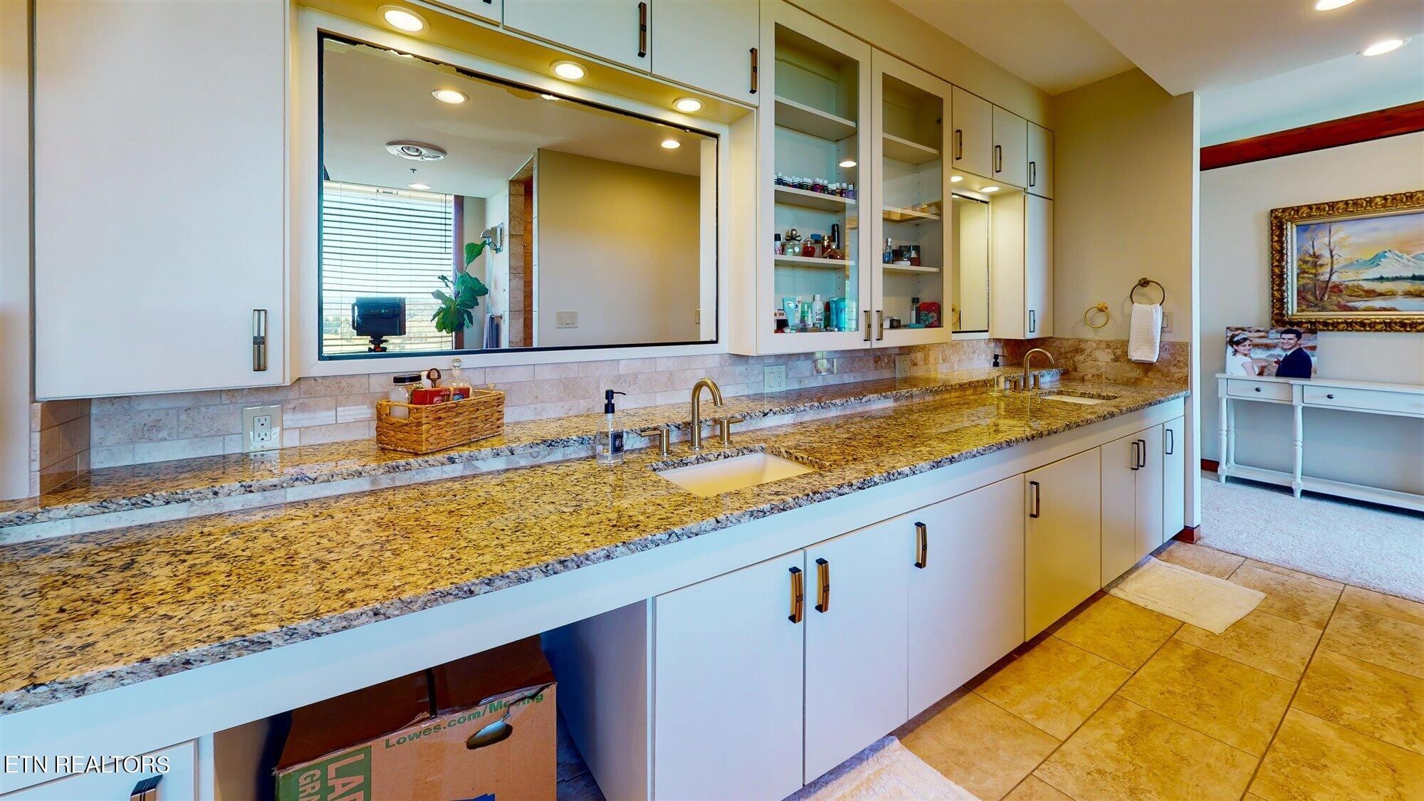 651 Cliff Top Rd Property Photo 31