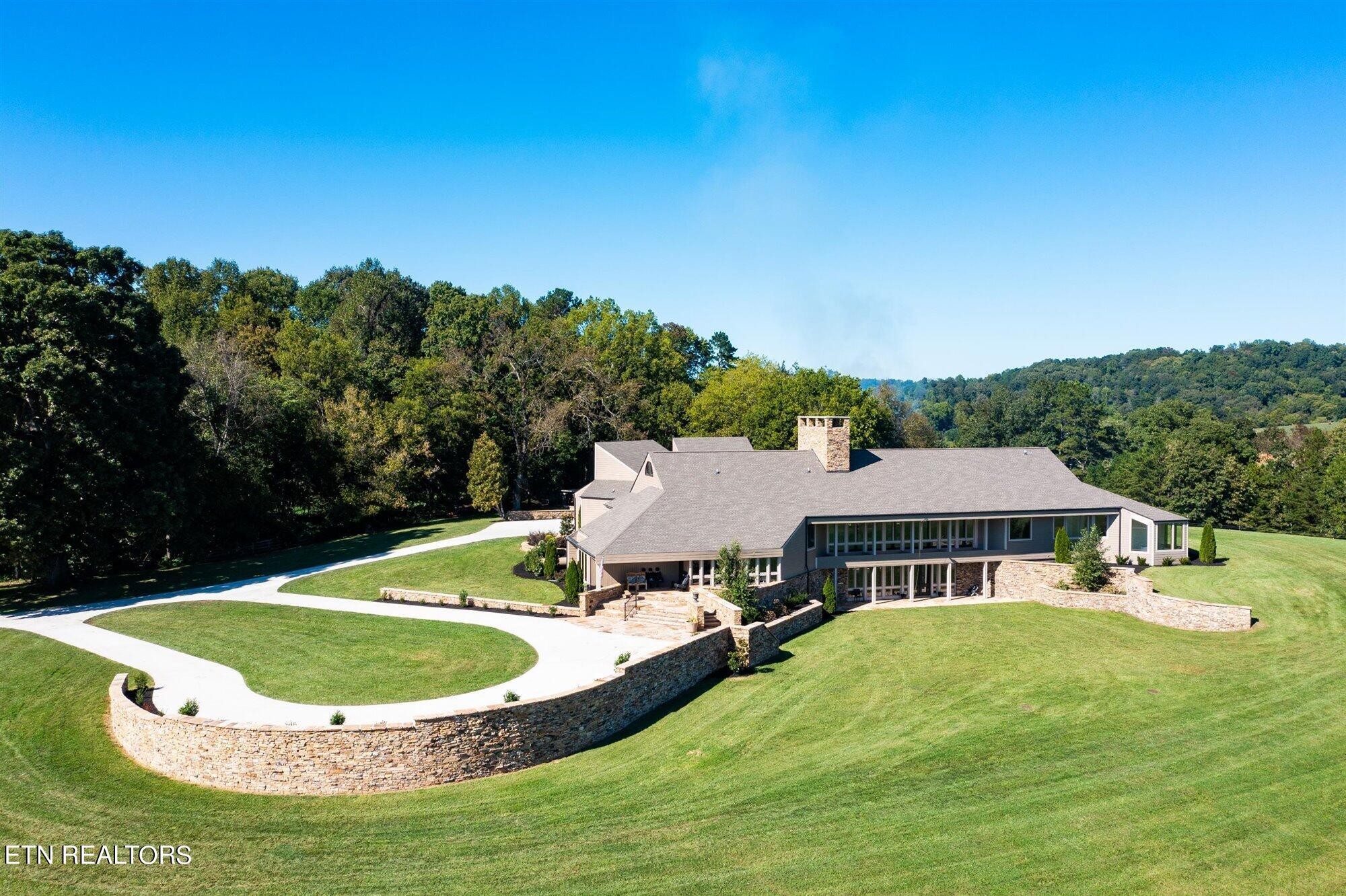 651 Cliff Top Rd Property Photo 42