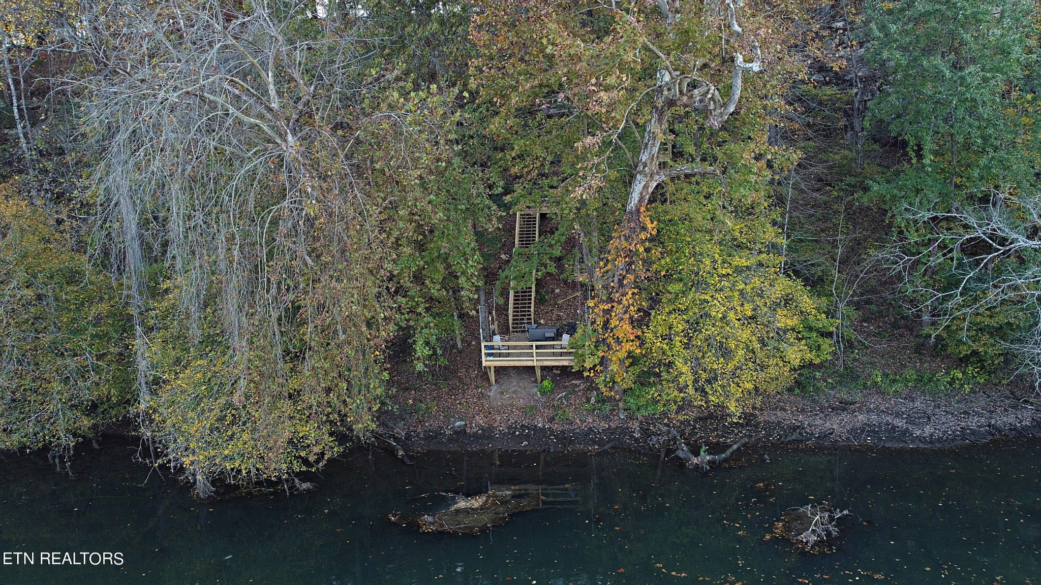 651 Cliff Top Rd Property Photo 53