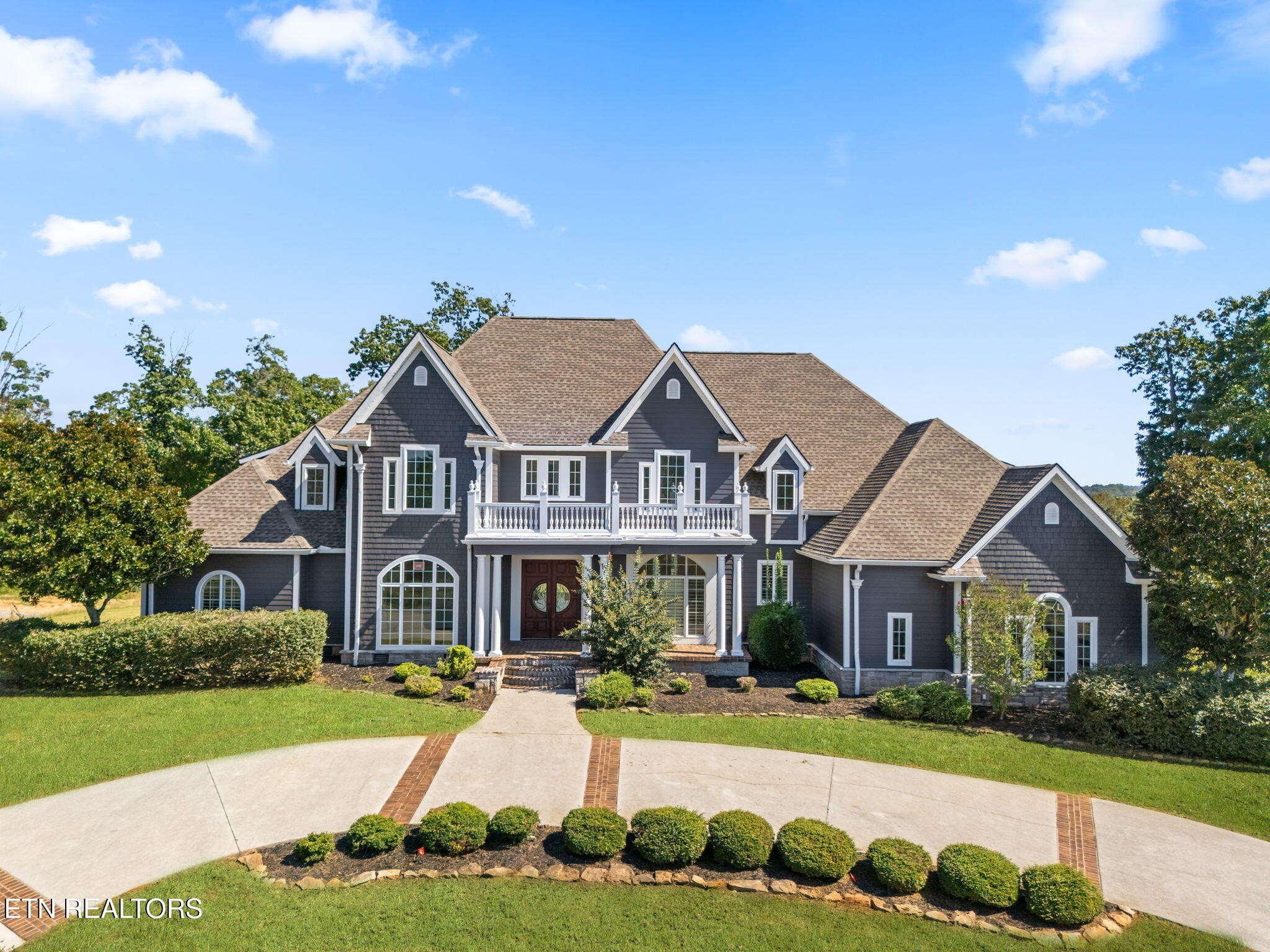 910 Eagle Nest Drive Property Photo 1