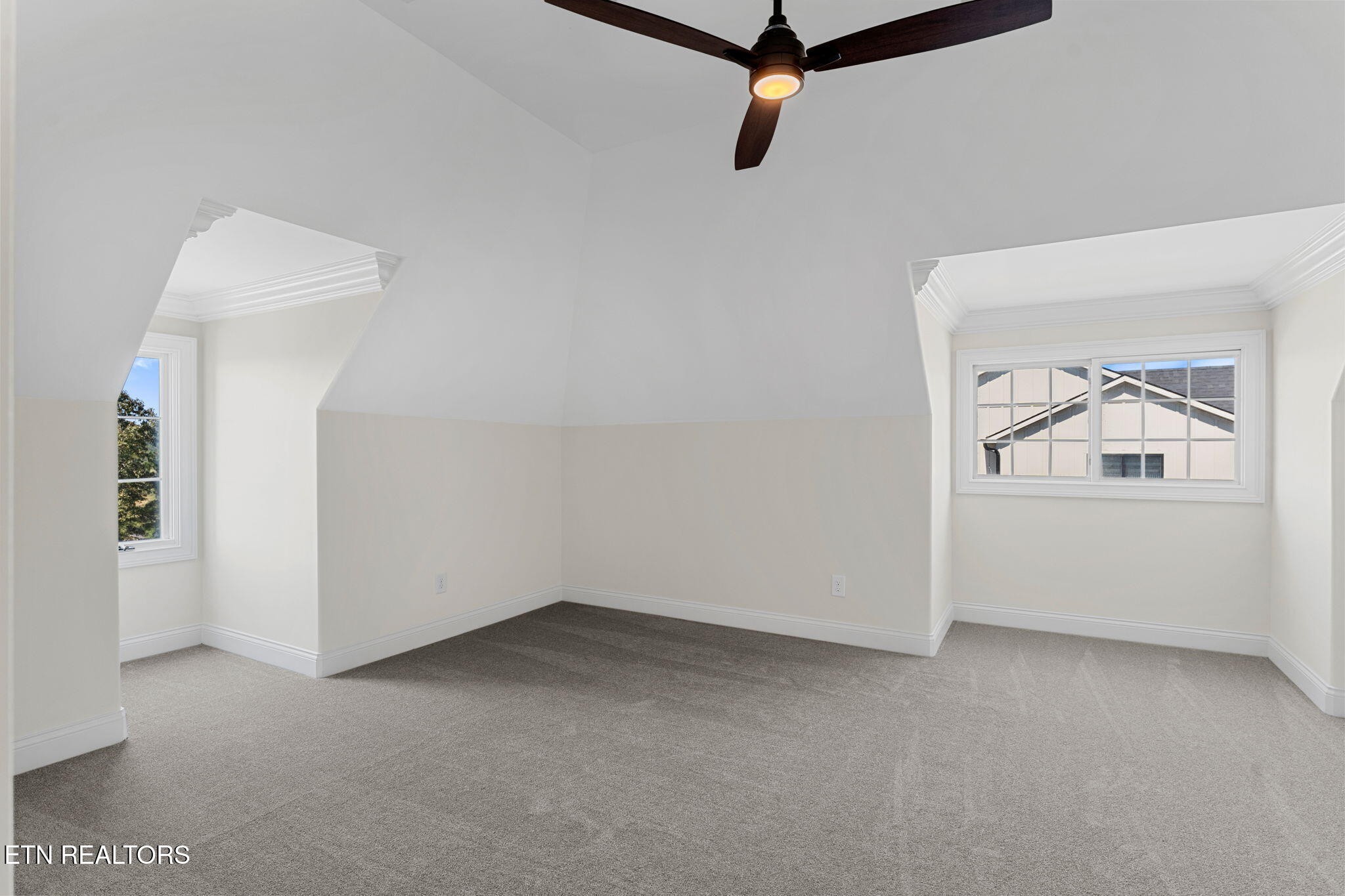 910 Eagle Nest Drive Property Photo 38