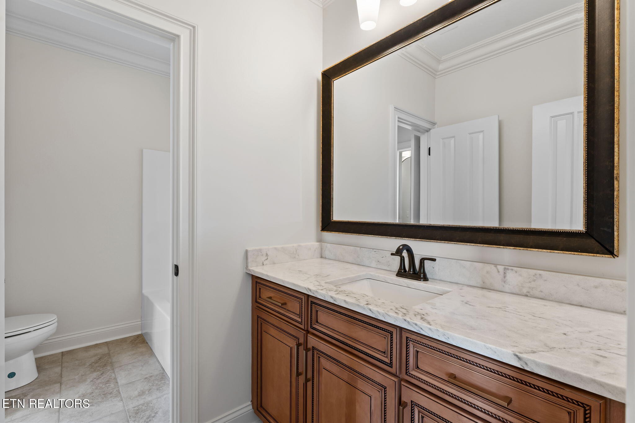 910 Eagle Nest Drive Property Photo 46