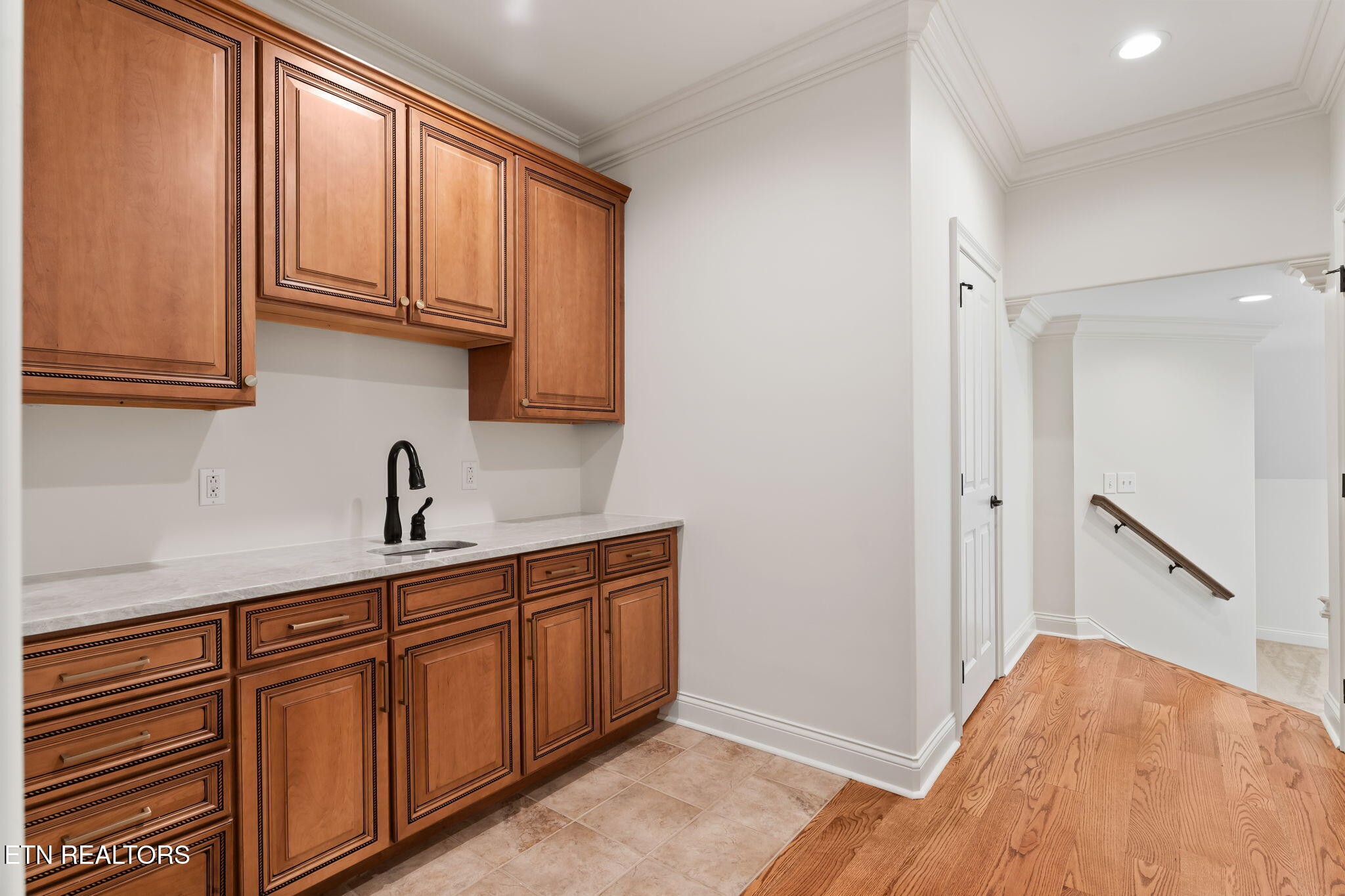 910 Eagle Nest Drive Property Photo 48