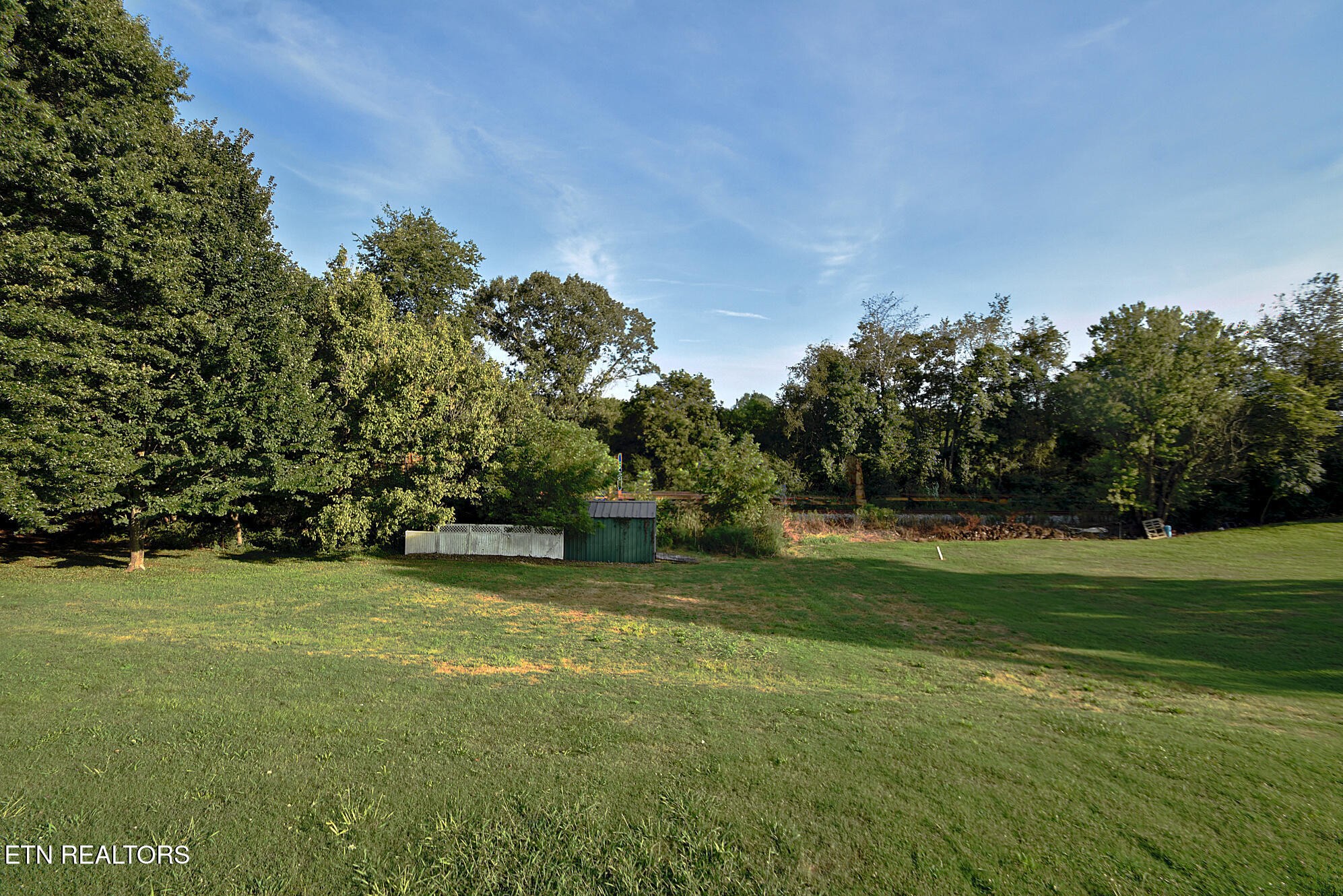 2718 Mayfield Drive Property Photo 22