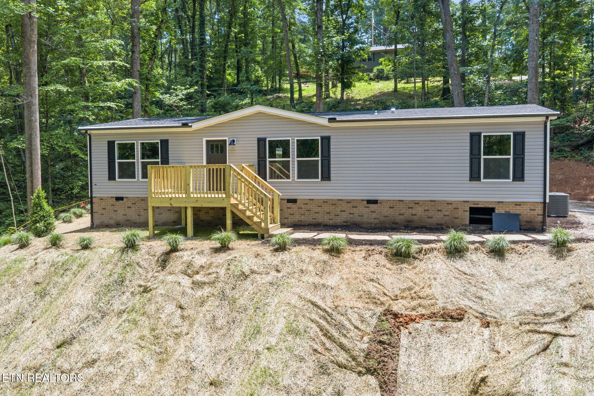 206 Cumberland View Est Rd Property Photo 2