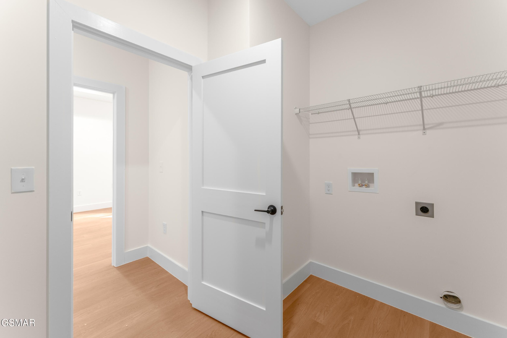 2326 Geraldine Way Property Photo 15