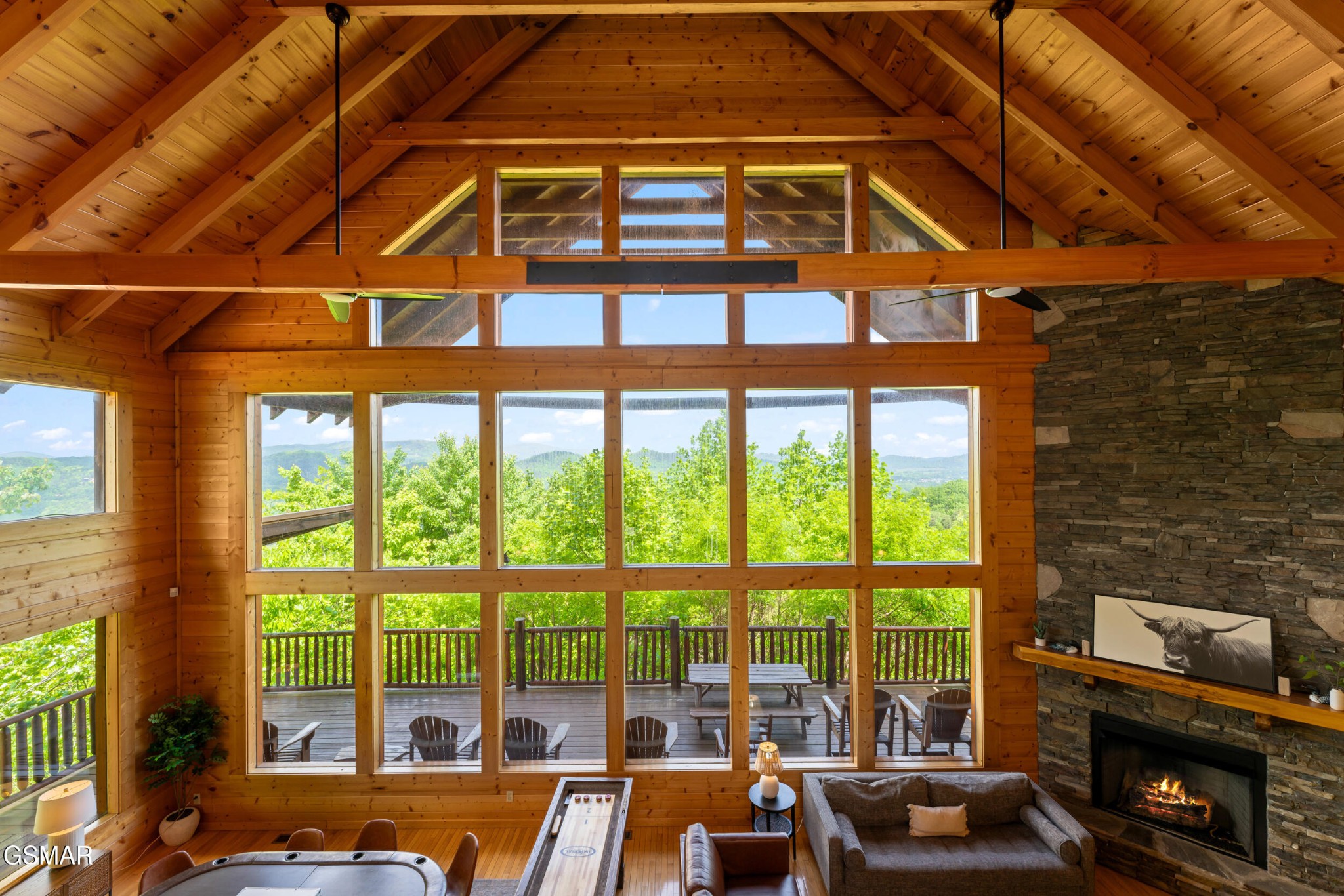 4150 High Ridge Way Property Photo 8