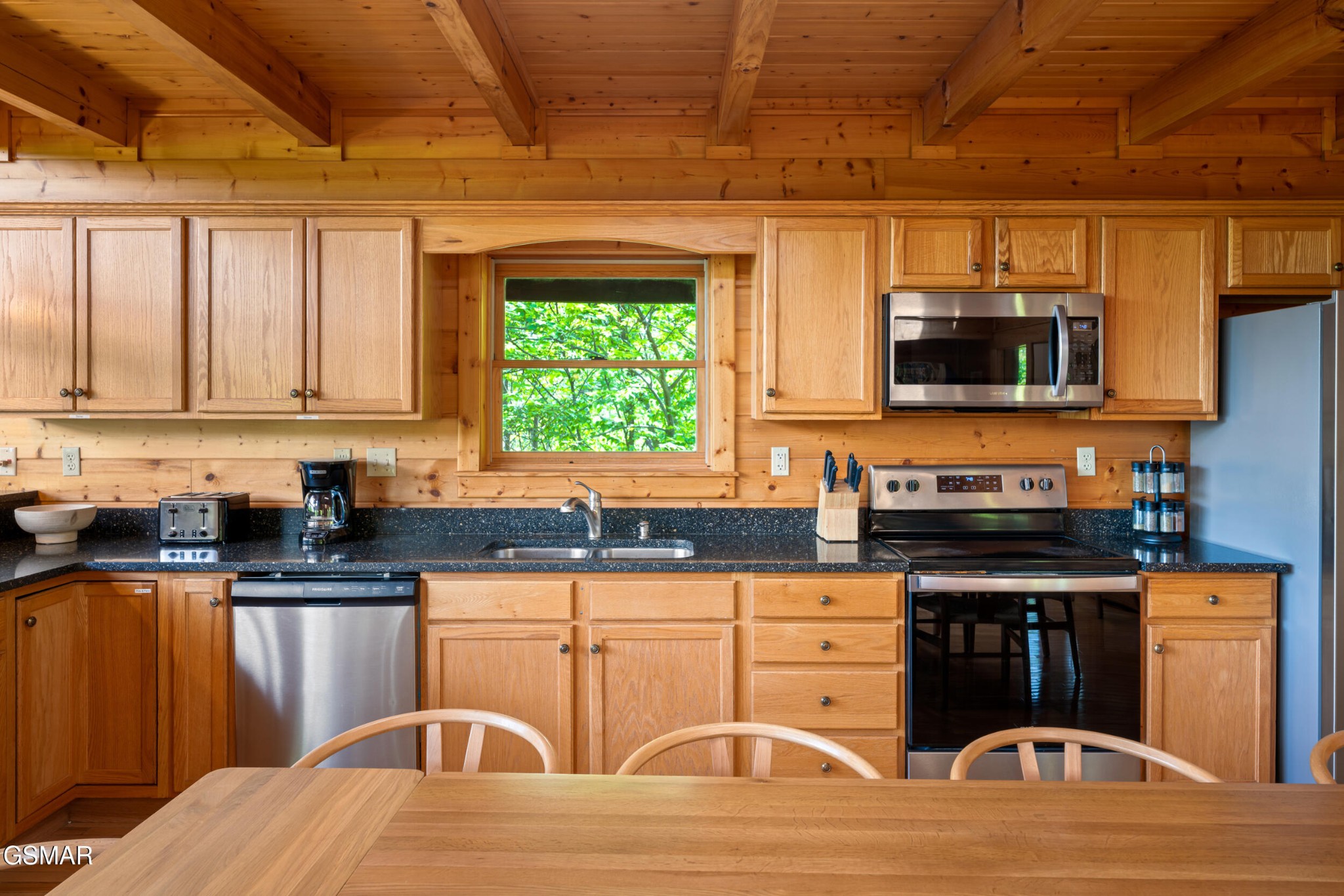 4150 High Ridge Way Property Photo 12