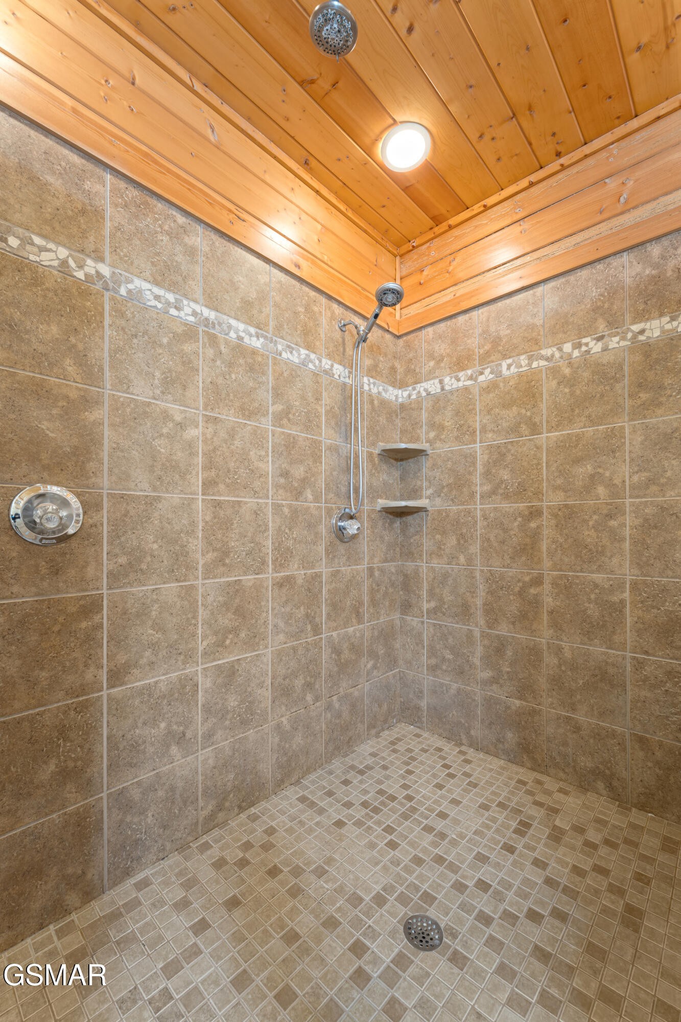4150 High Ridge Way Property Photo 16