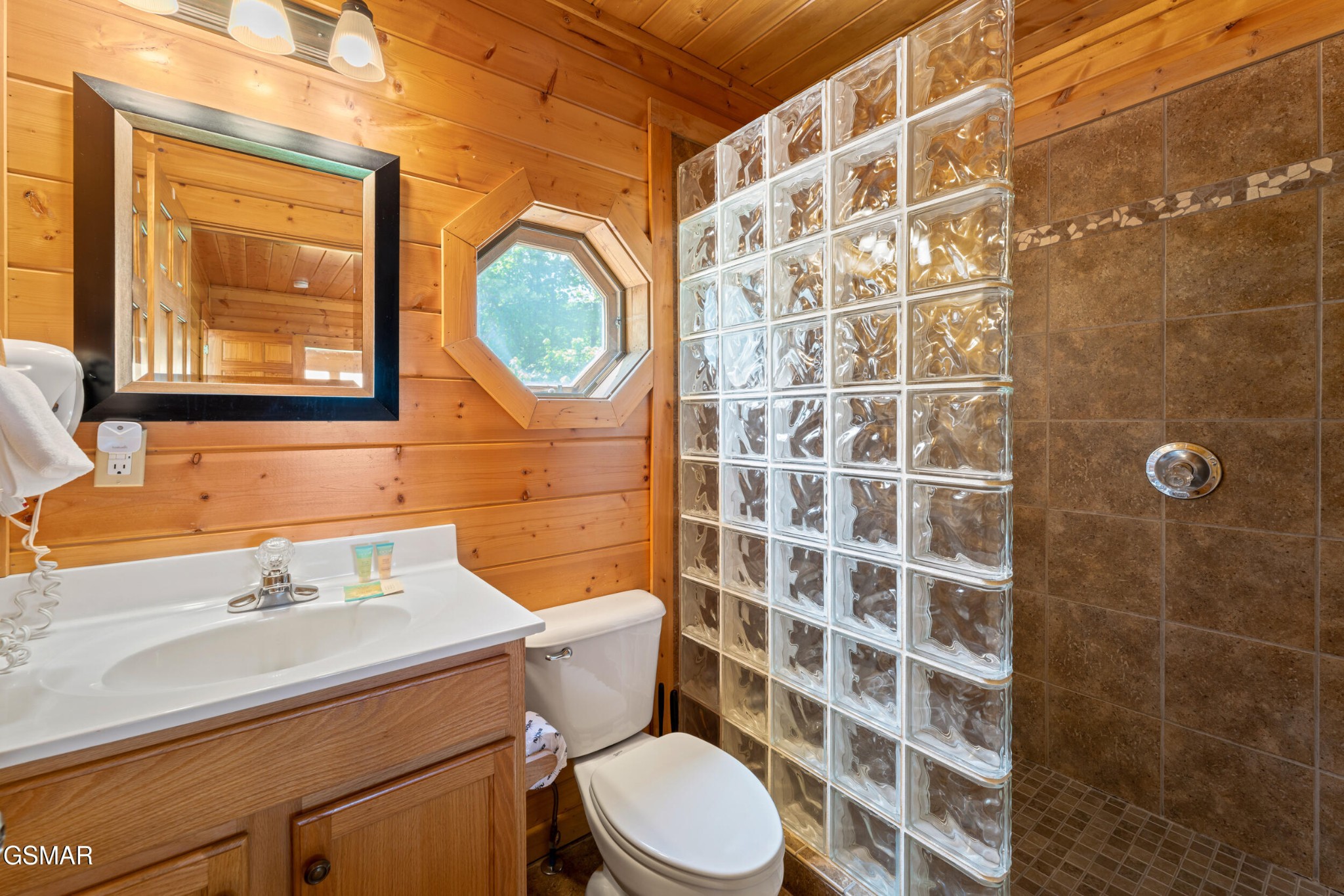 4150 High Ridge Way Property Photo 28