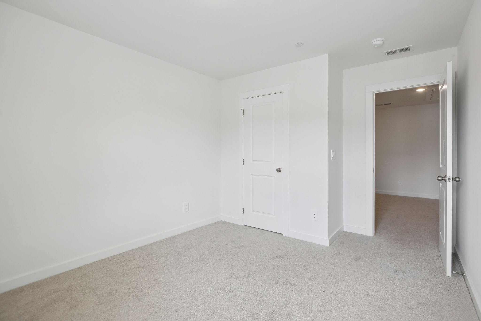 7159 Cedarcrest Ct Property Photo 17