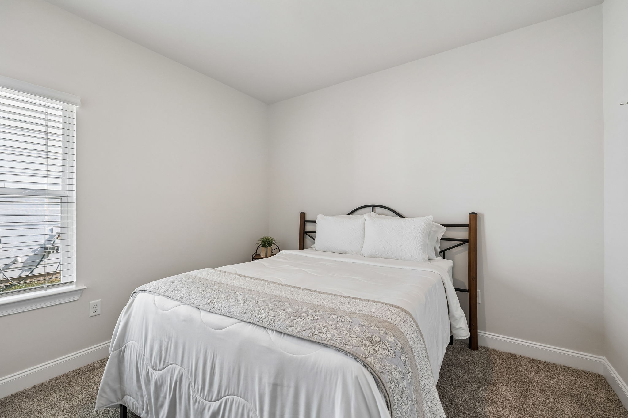 3509 Mathewson Way Property Photo 10