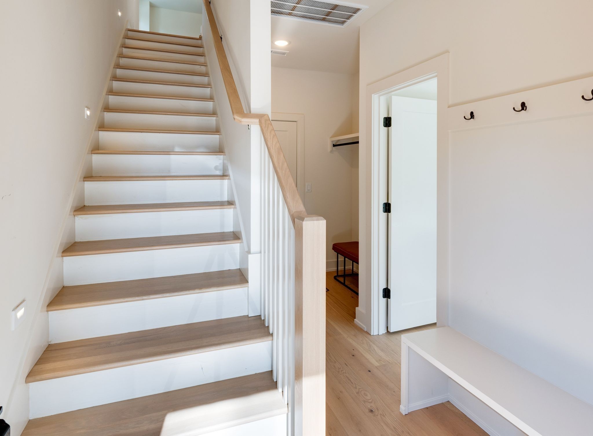 1040 East Trinity Property Photo 5