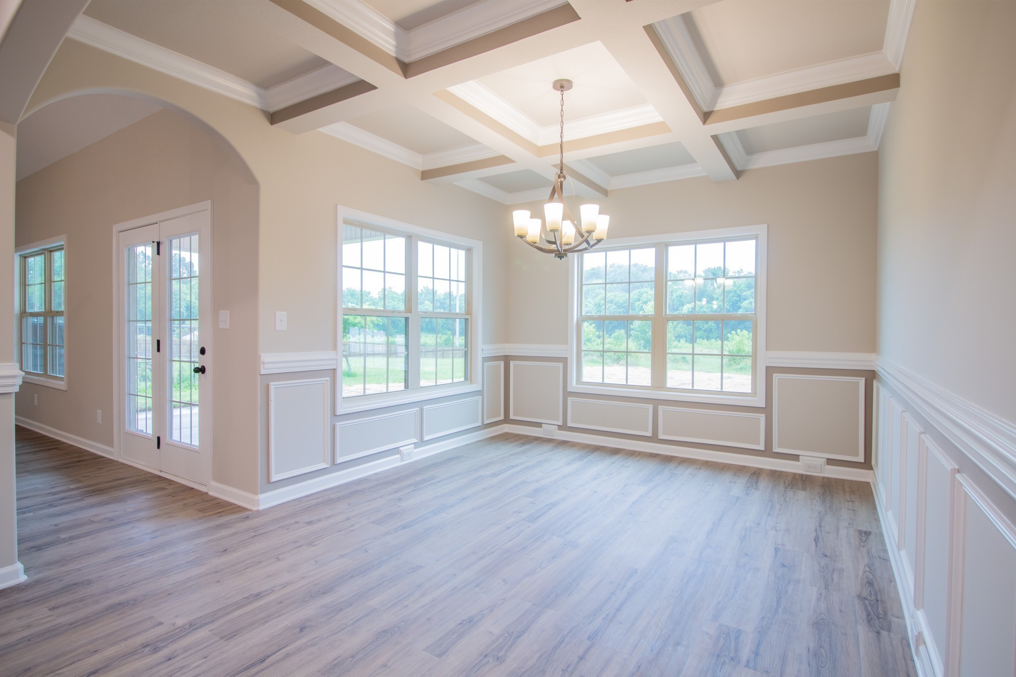 252 Autumnwood Farms Property Photo 8