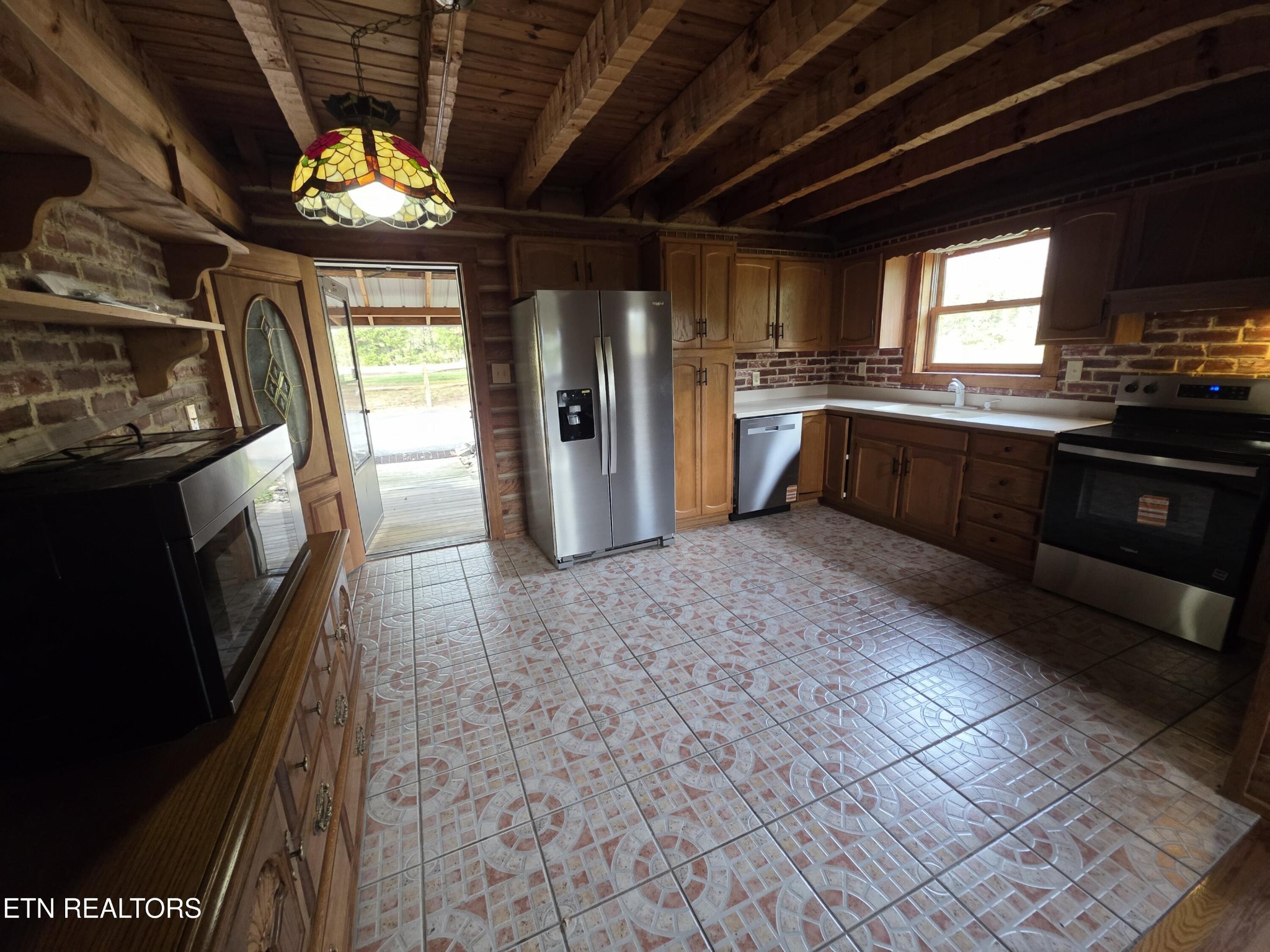 2875 E Walnut Grove Rd Property Photo 18
