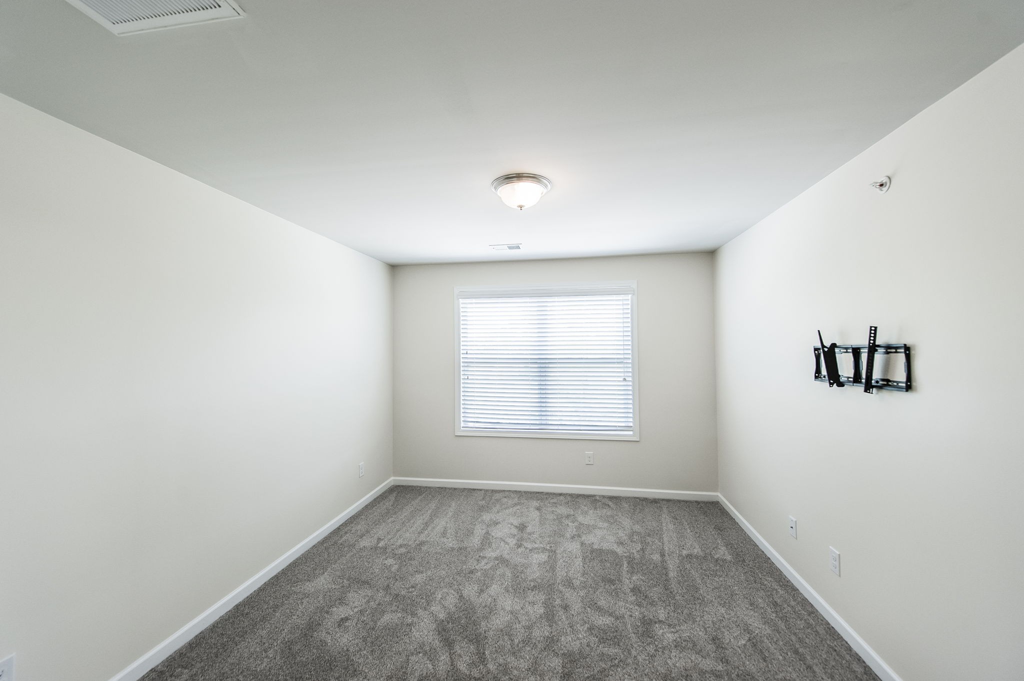 342 Manor Row Property Photo 35