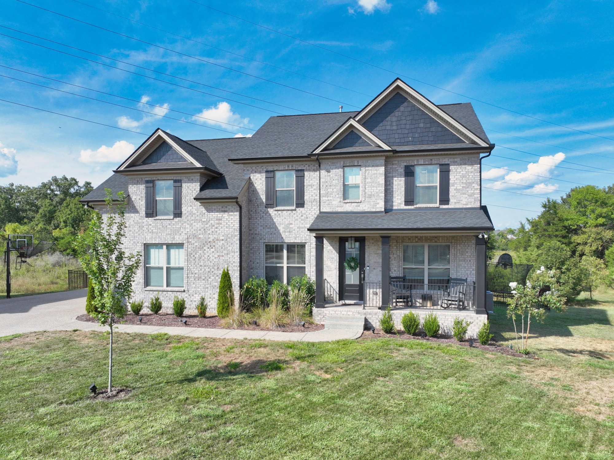 227 Settlers Way