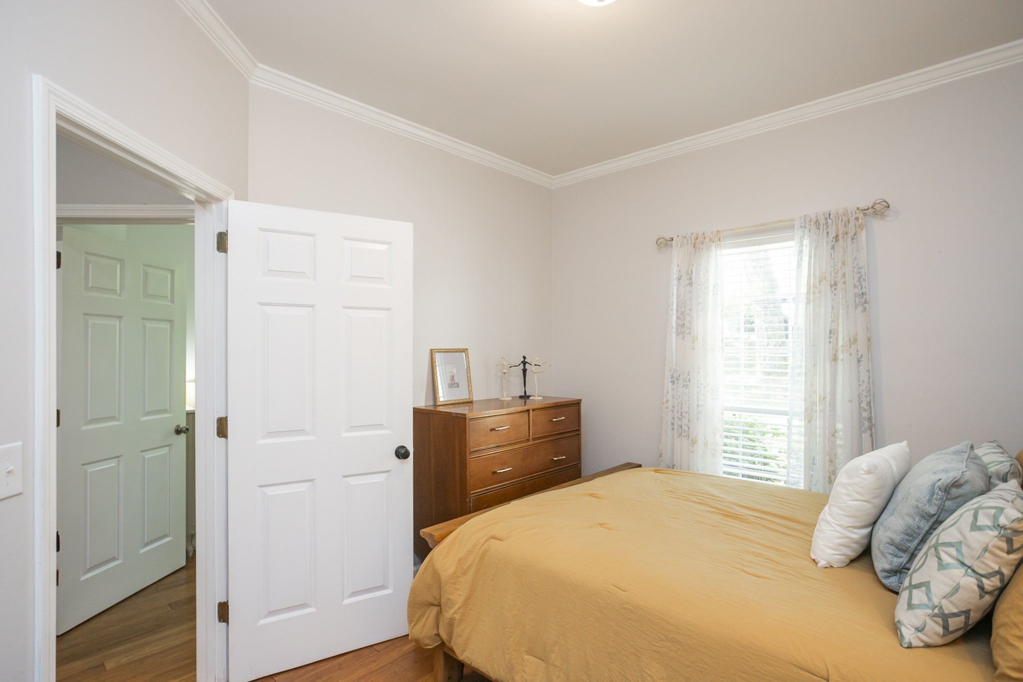 1004 Elmshade Ln Property Photo 27