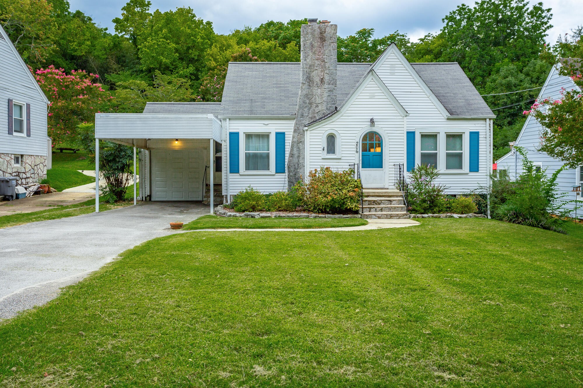 206 Woodrow Avenue Property Photo 1